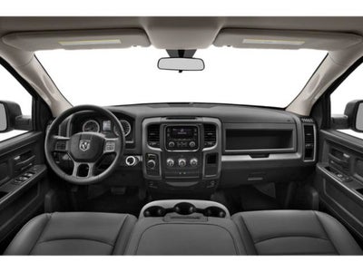 2019 RAM 1500 Classic Express 4x4 Crew Cab 5'7" Box