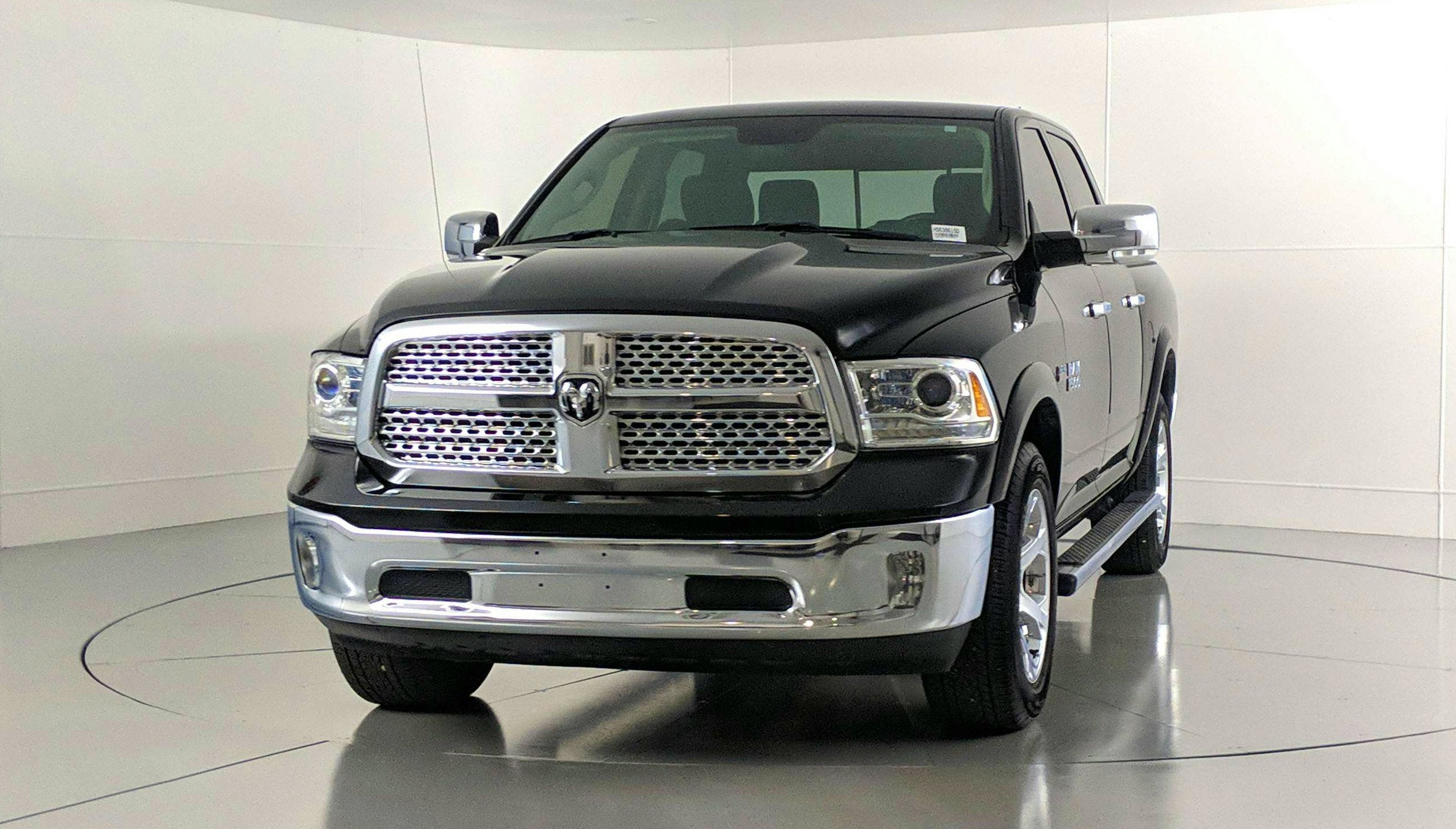 2017 RAM 1500 Laramie