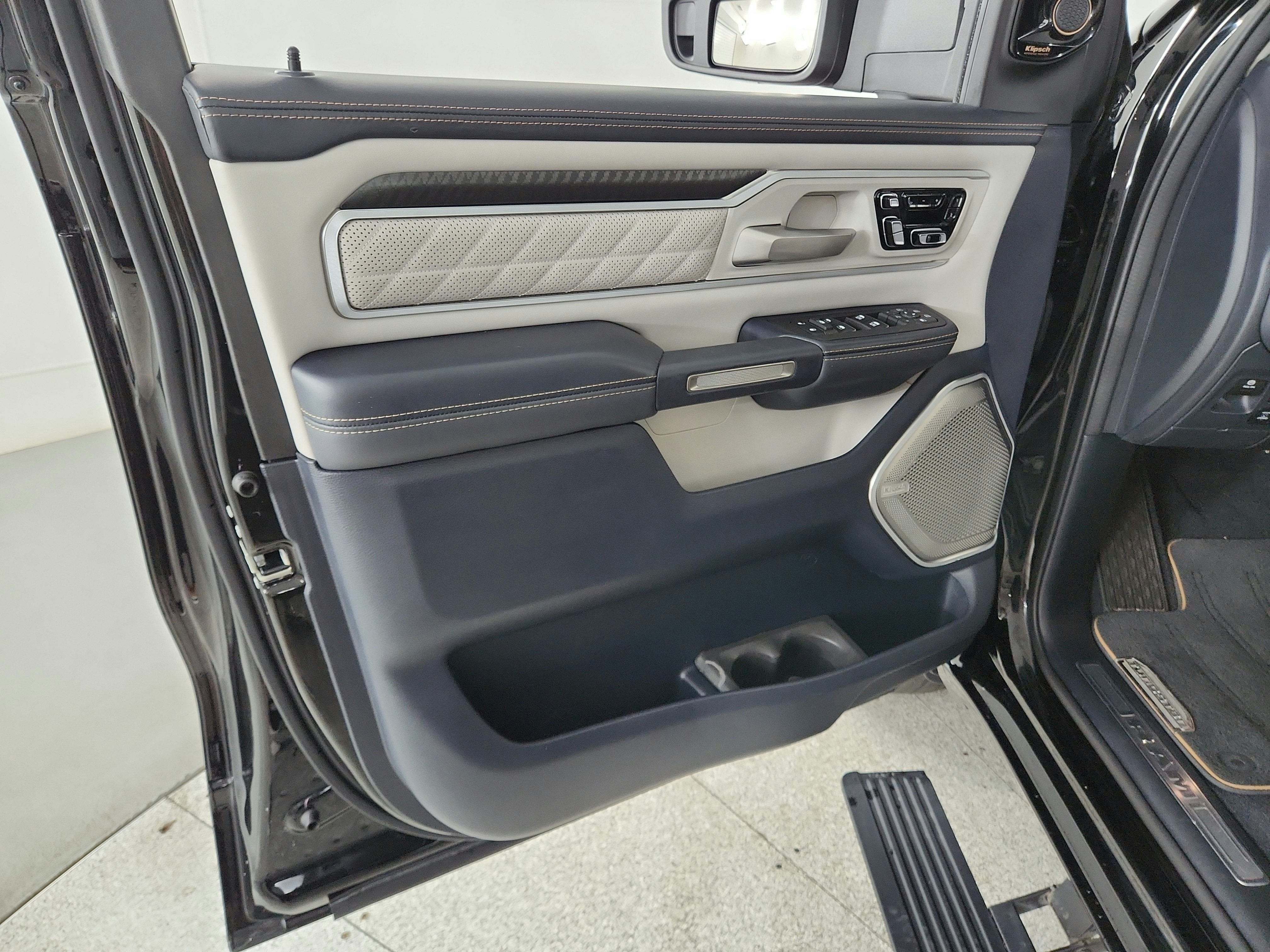 2025 RAM 1500 Tungsten
