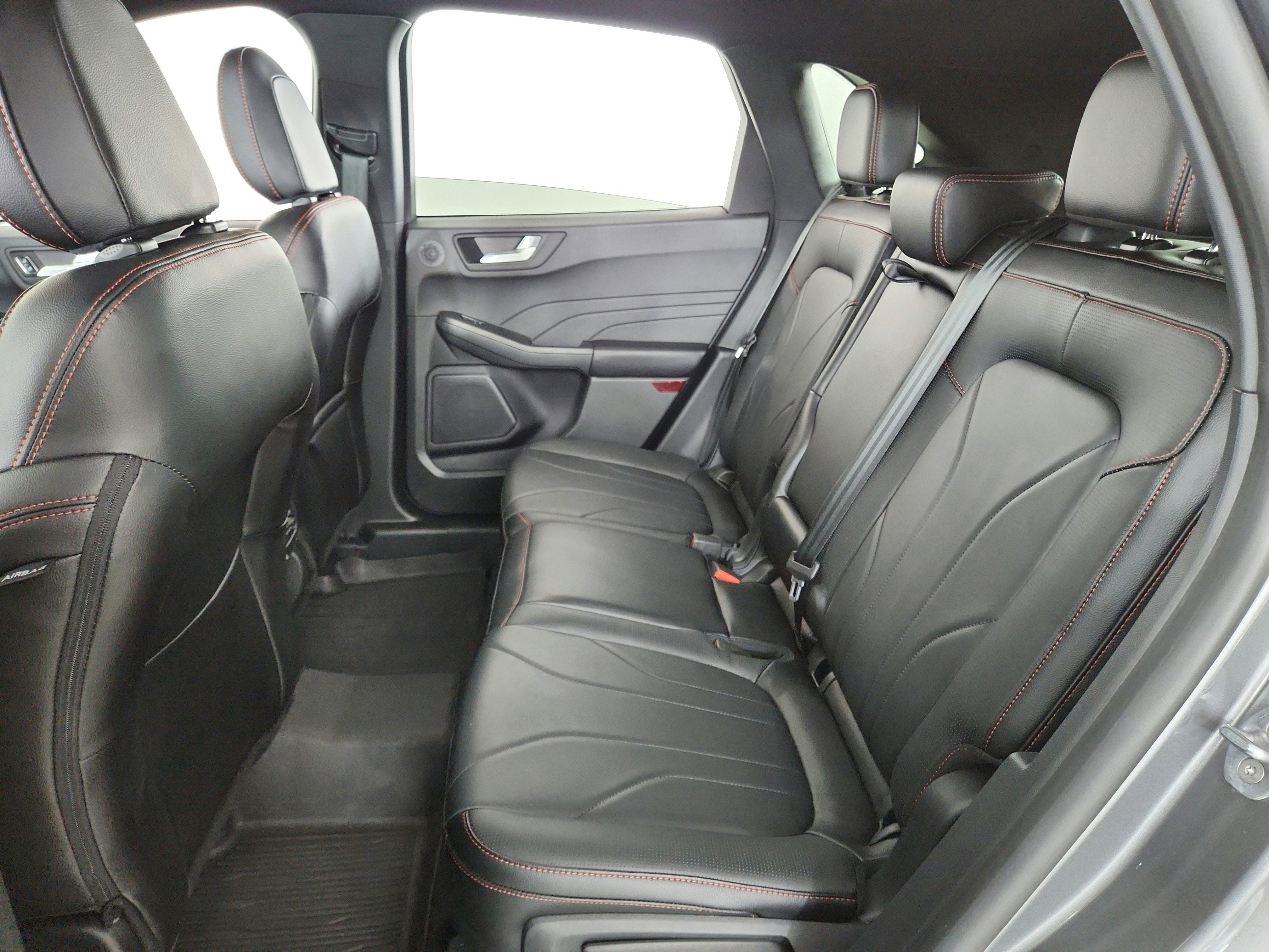 2025 Ford Escape ST-Line Elite