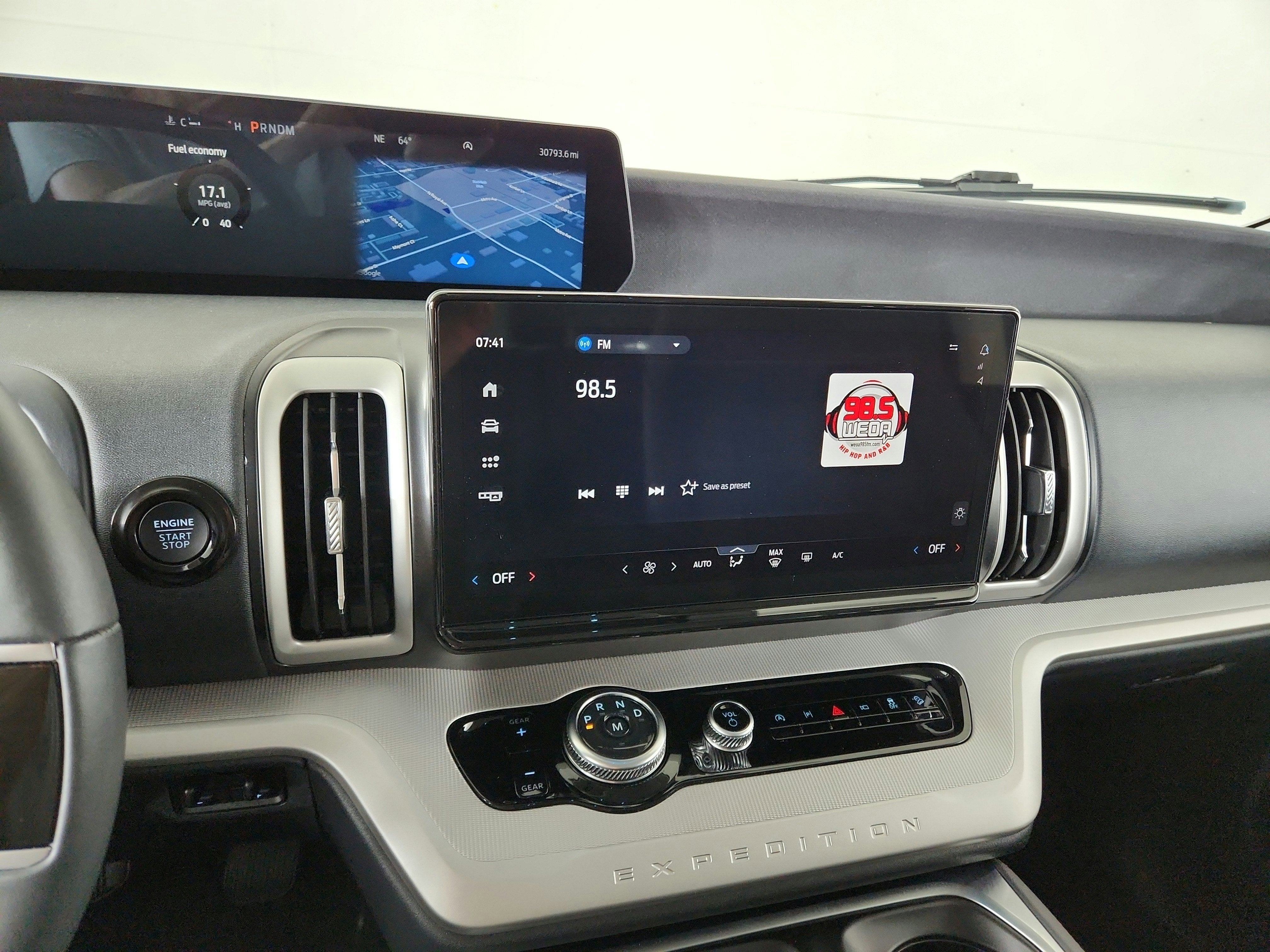 2025 Ford Expedition Active