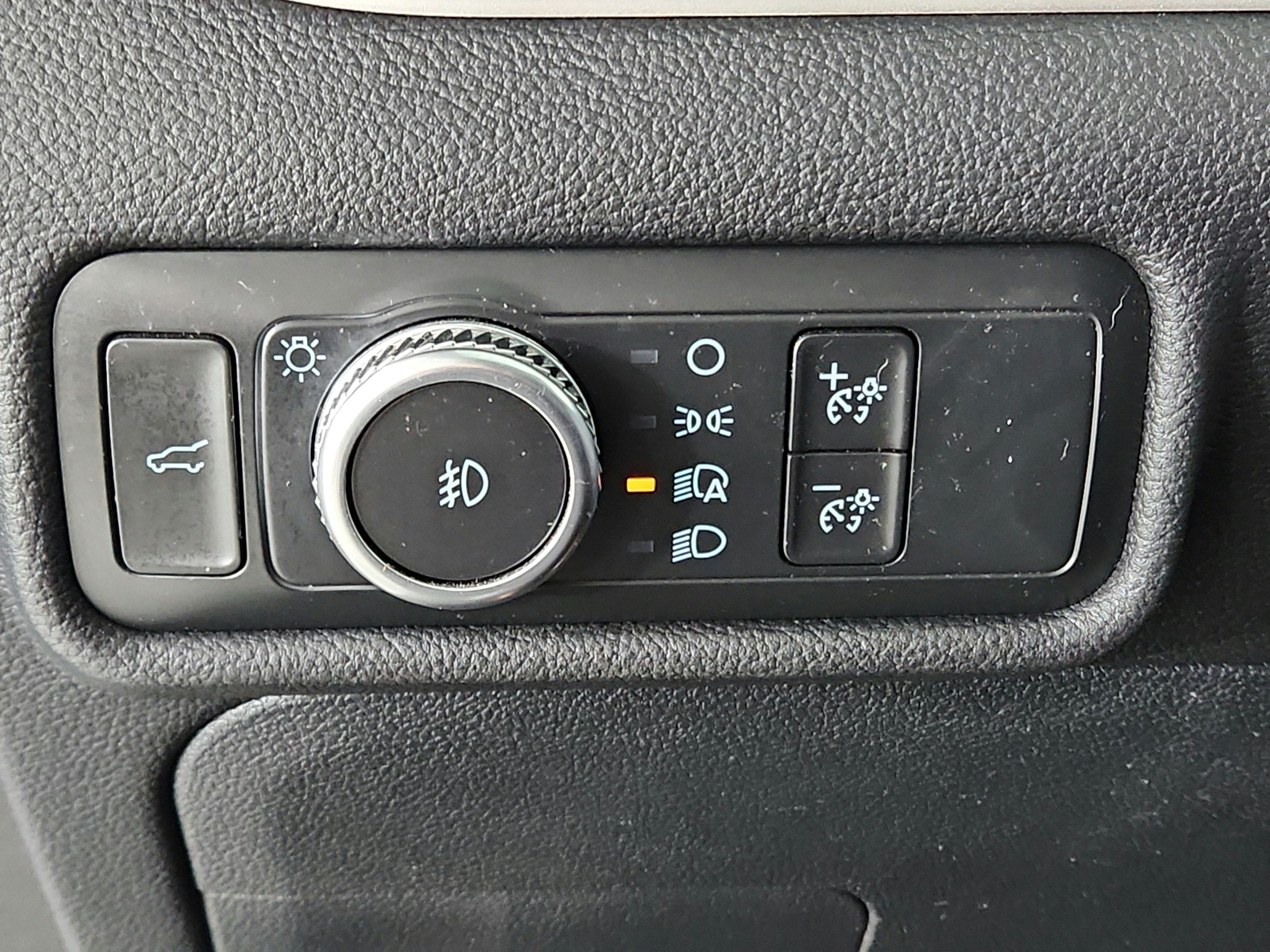 2021 Ford Explorer XLT 4WD