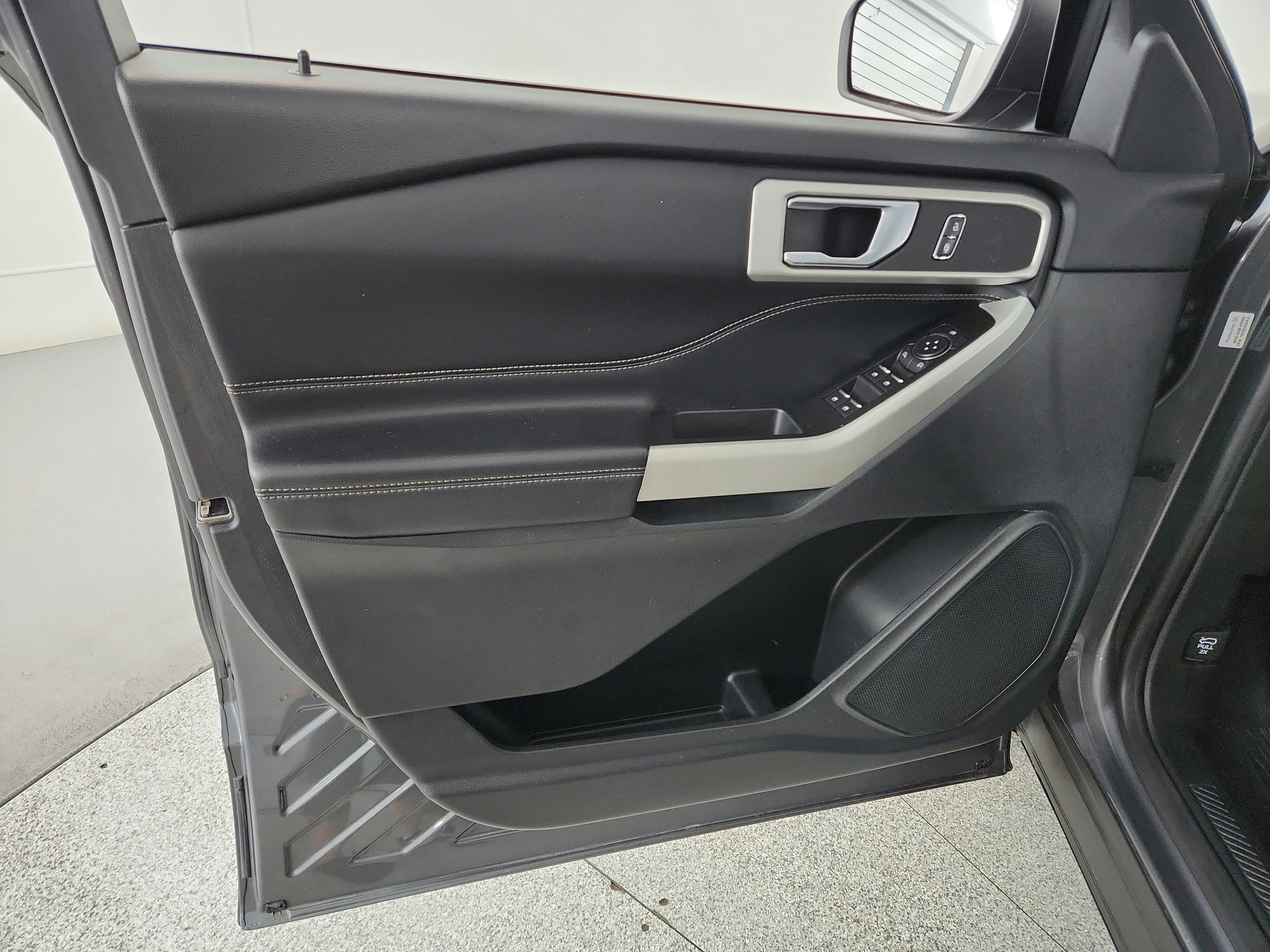 2021 Ford Explorer XLT 4WD