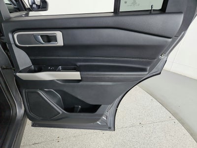 2021 Ford Explorer XLT 4WD