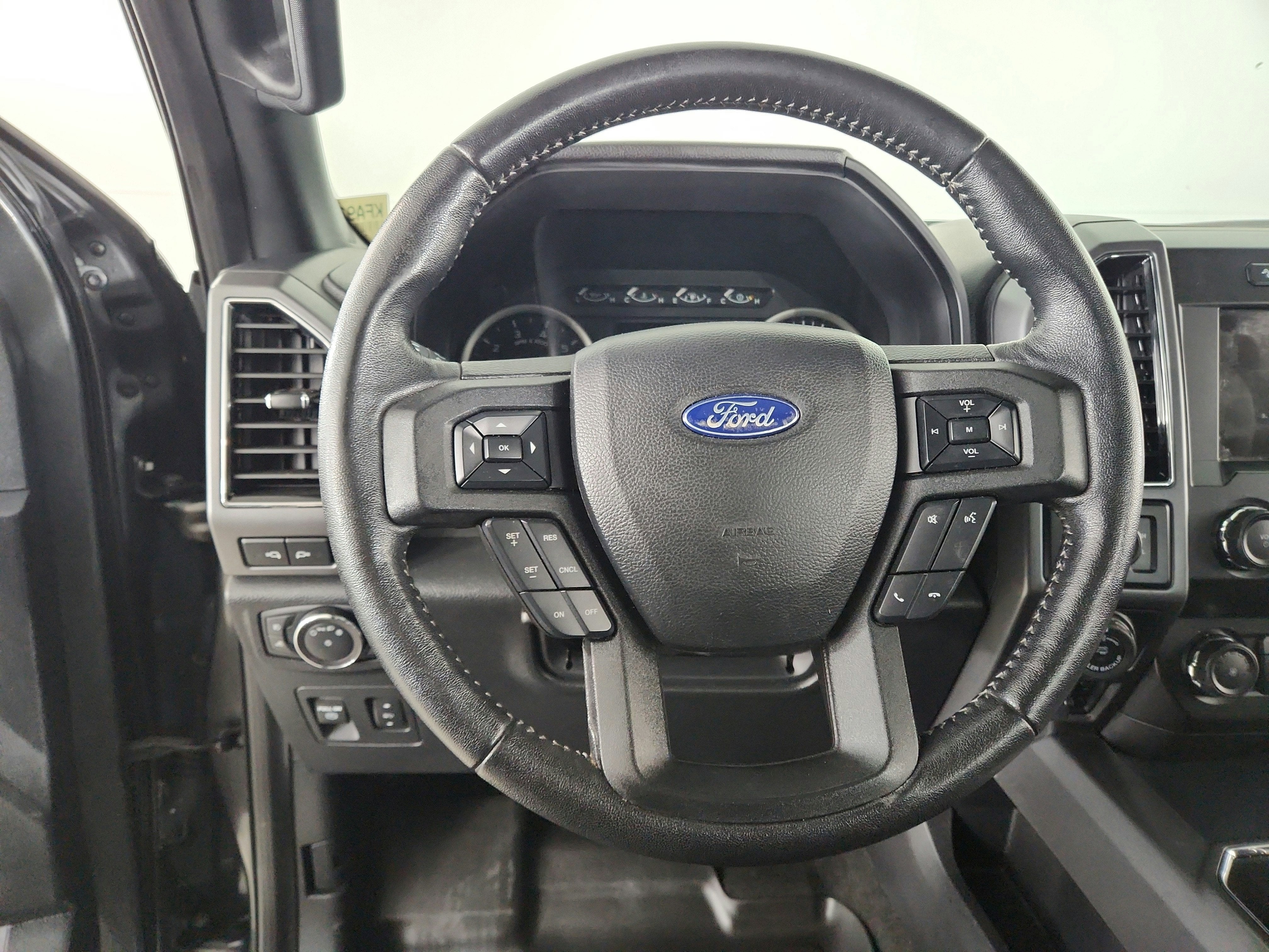 2019 Ford F-150 Base