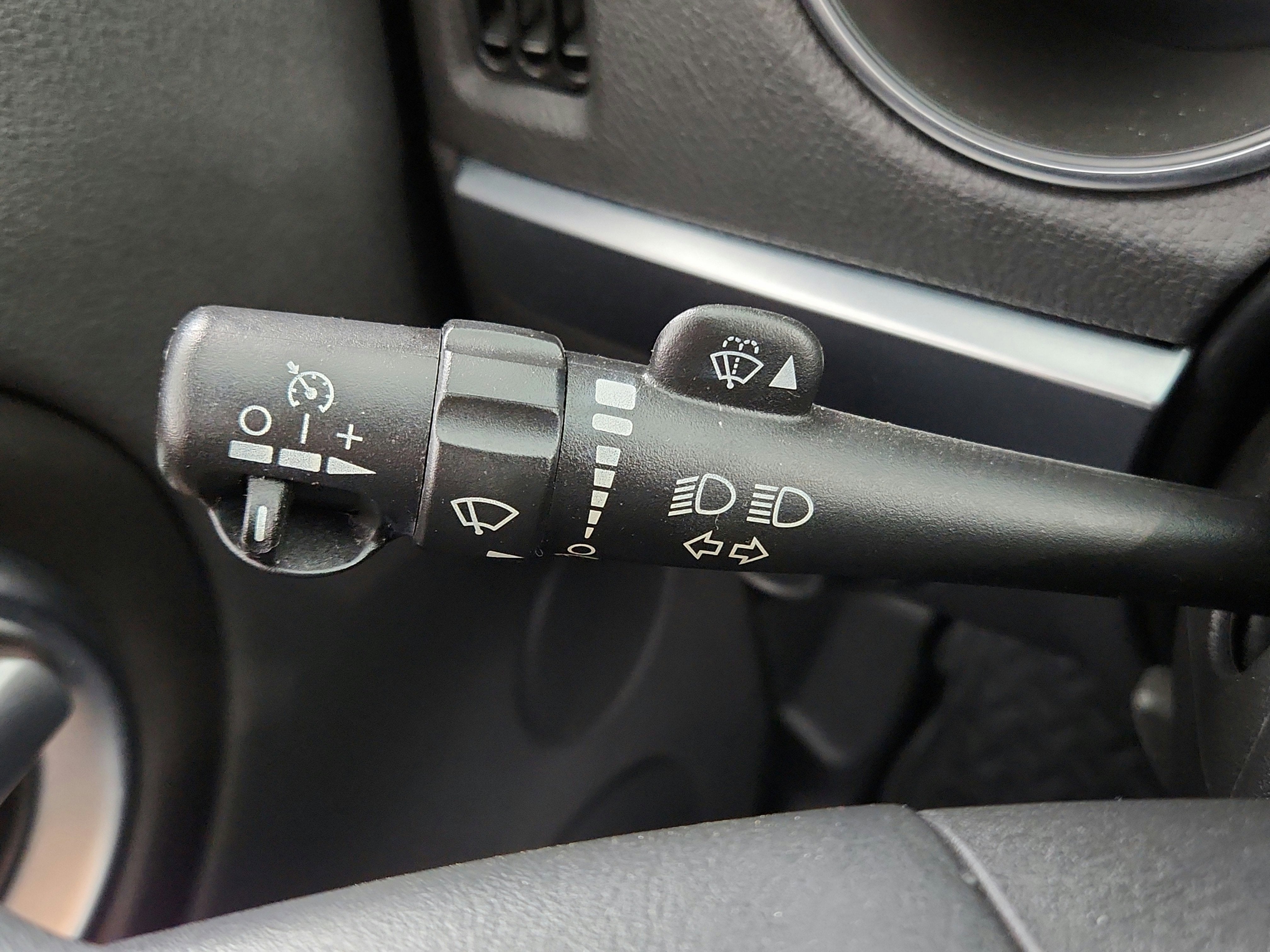 2004 Chevrolet SSR LS