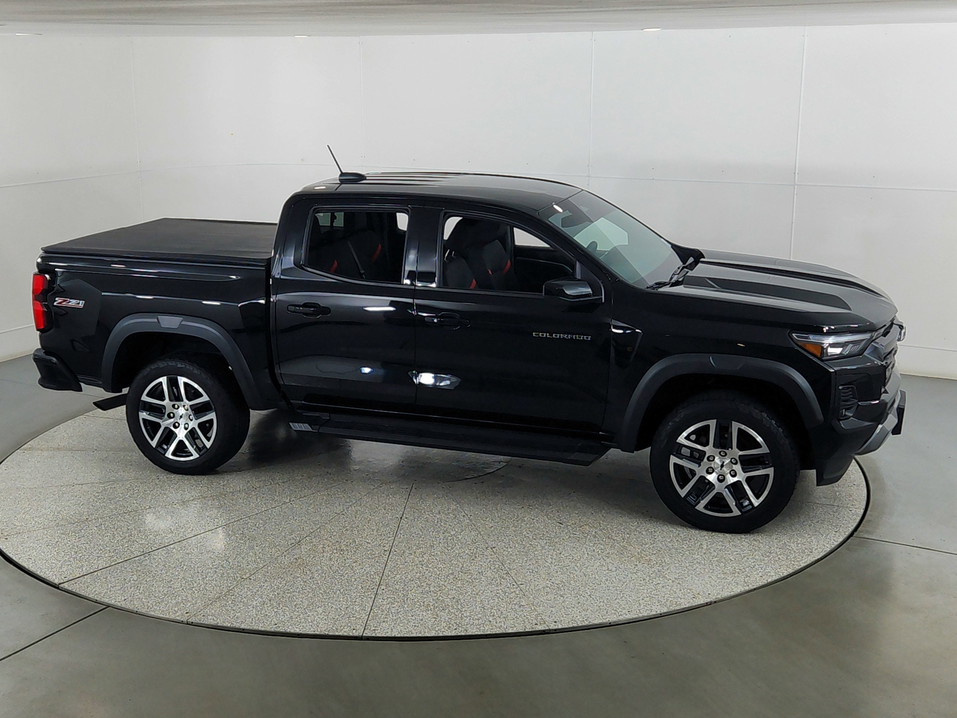 2023 Chevrolet Colorado 4WD Z71