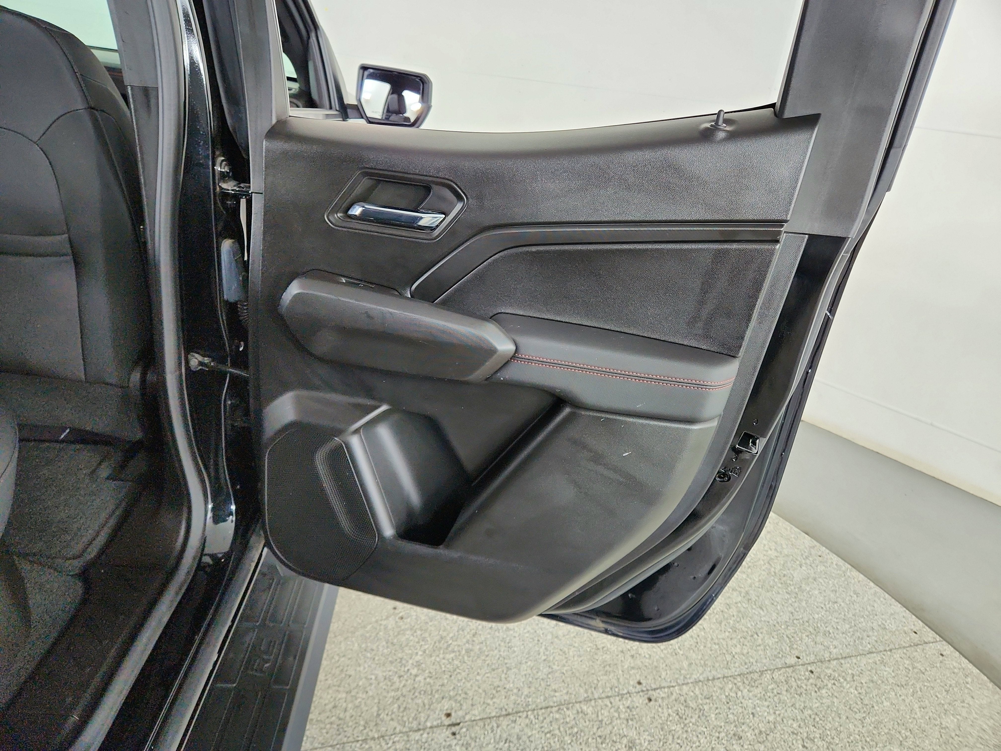 2023 Chevrolet Colorado 4WD Z71