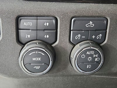 2022 Chevrolet Silverado 1500 4WD Crew Cab 147" RST