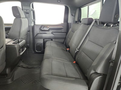 2022 Chevrolet Silverado 1500 4WD Crew Cab 147" RST