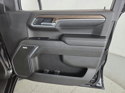 2022 Chevrolet Silverado 1500 4WD Crew Cab 147" RST