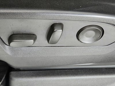 2022 Chevrolet Silverado 1500 4WD Crew Cab 147" RST