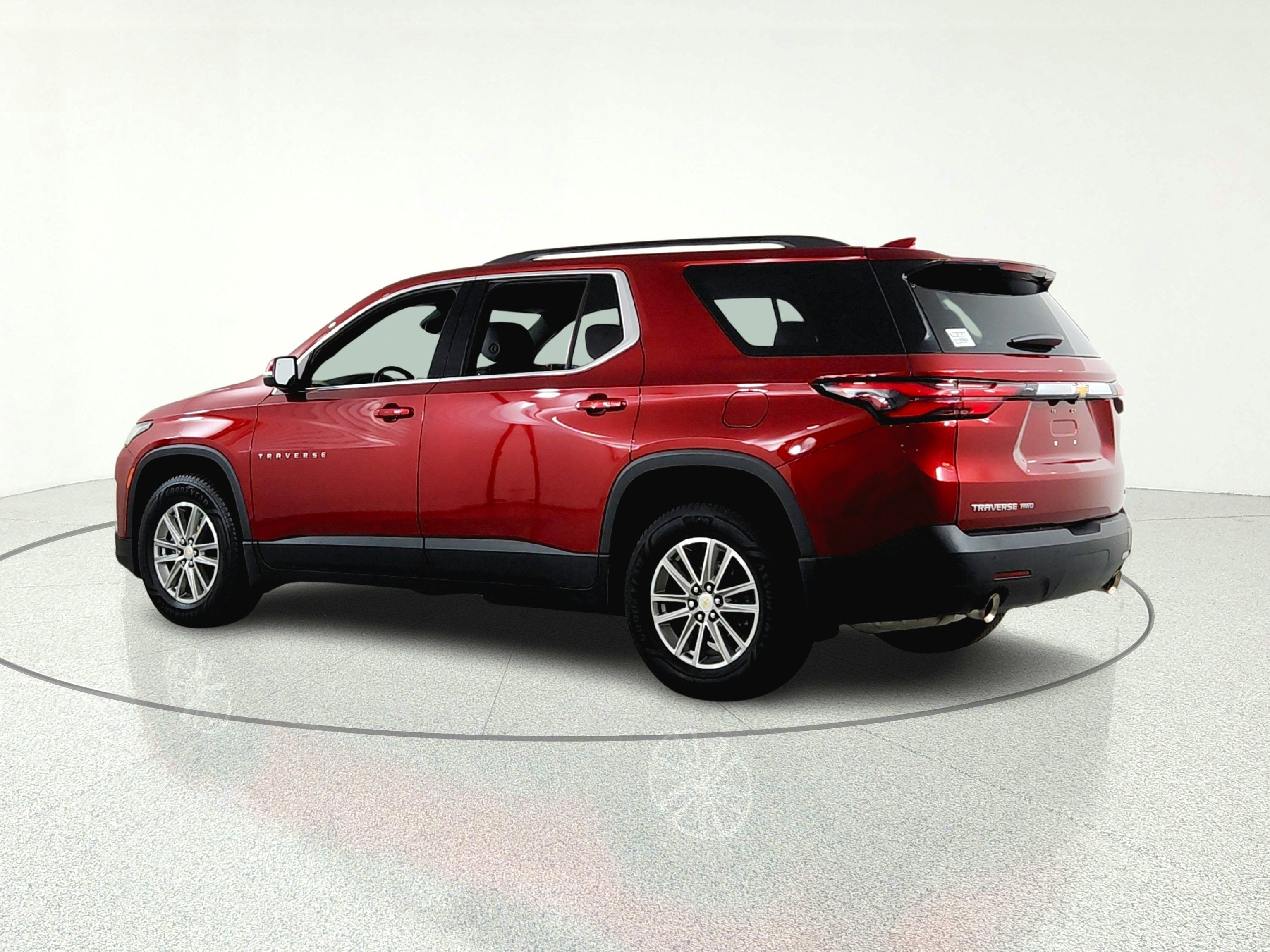2022 Chevrolet Traverse LT Leather
