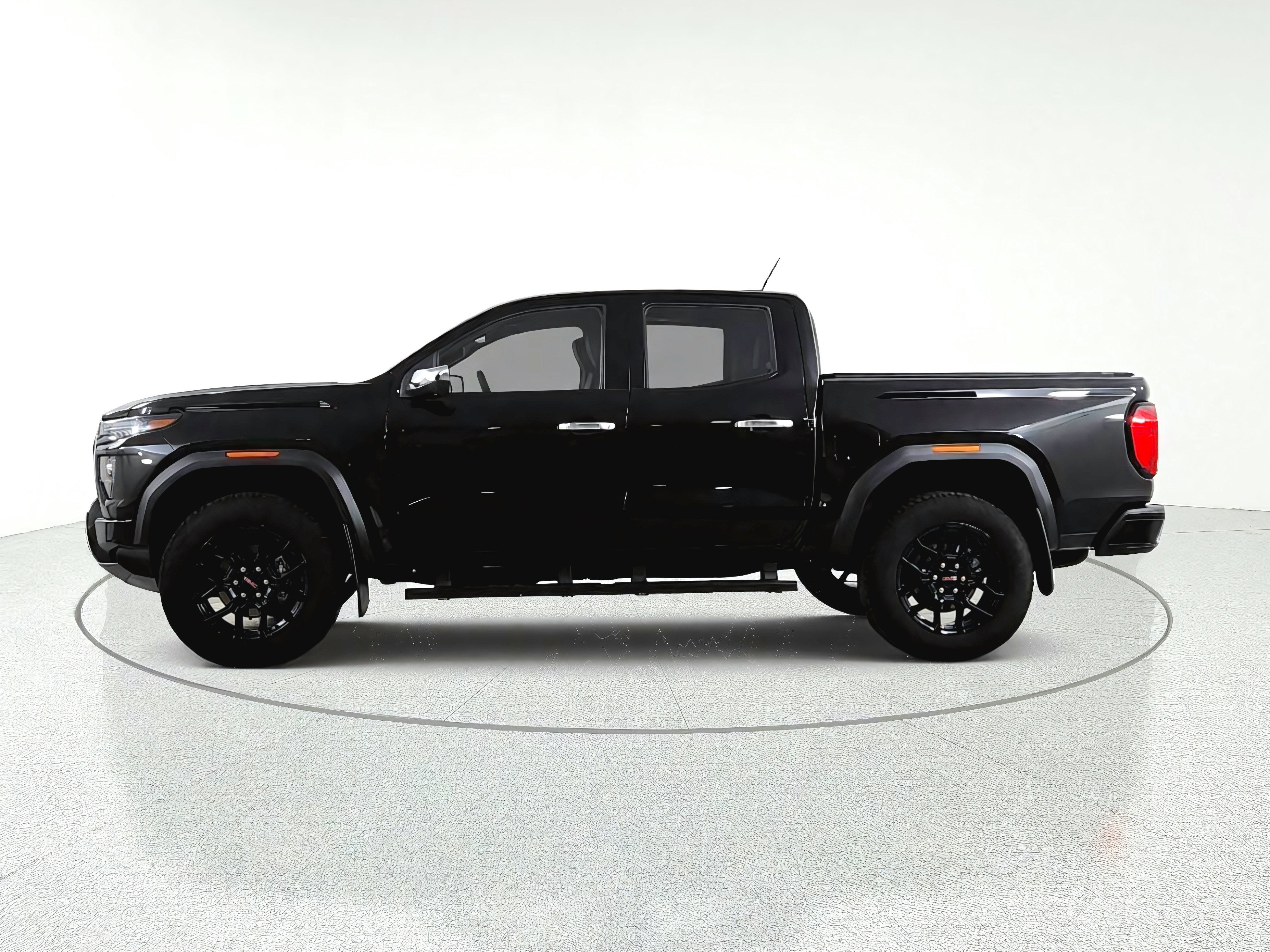 2024 GMC Canyon 4WD Denali