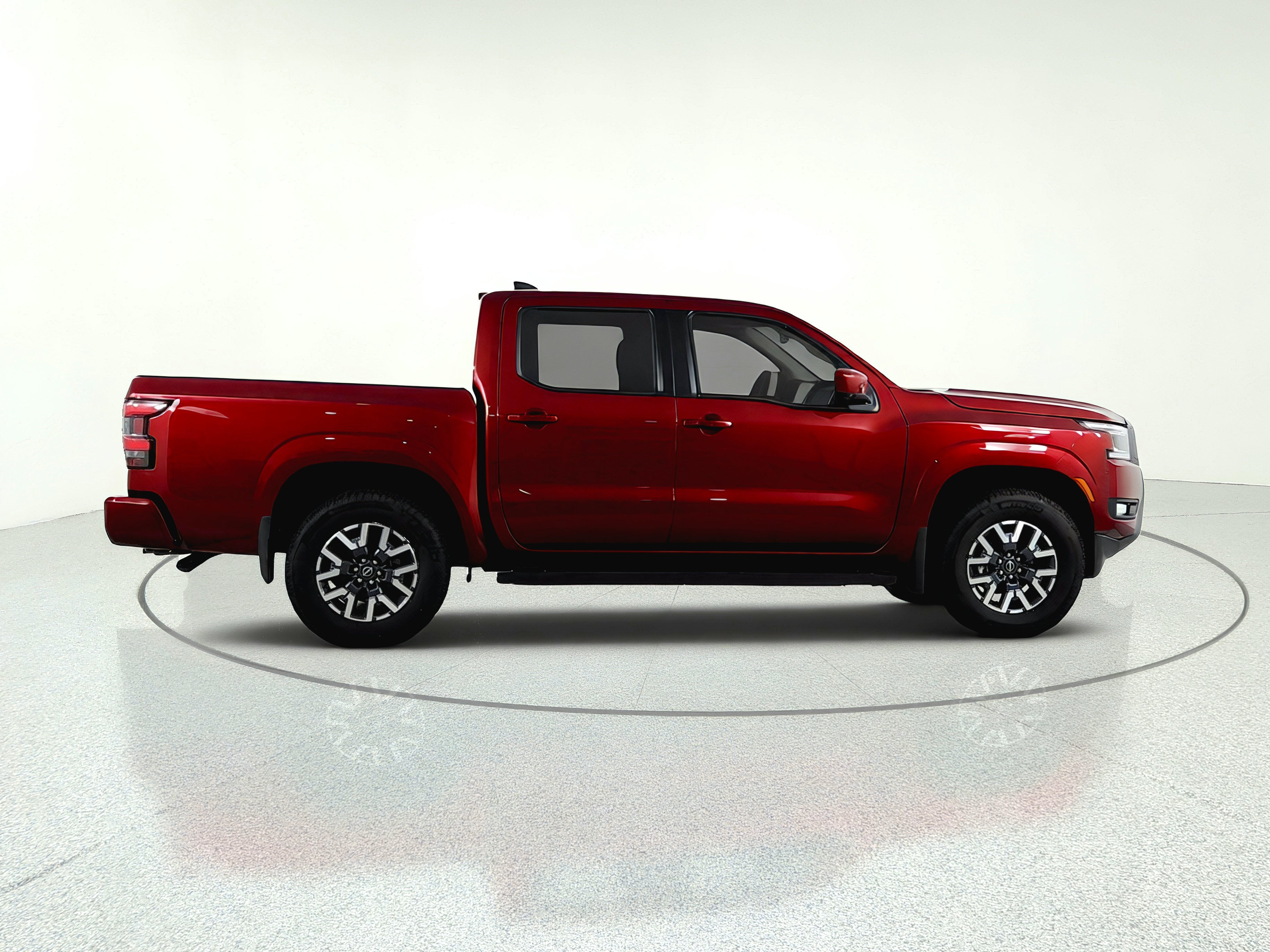 2025 Nissan Frontier SL