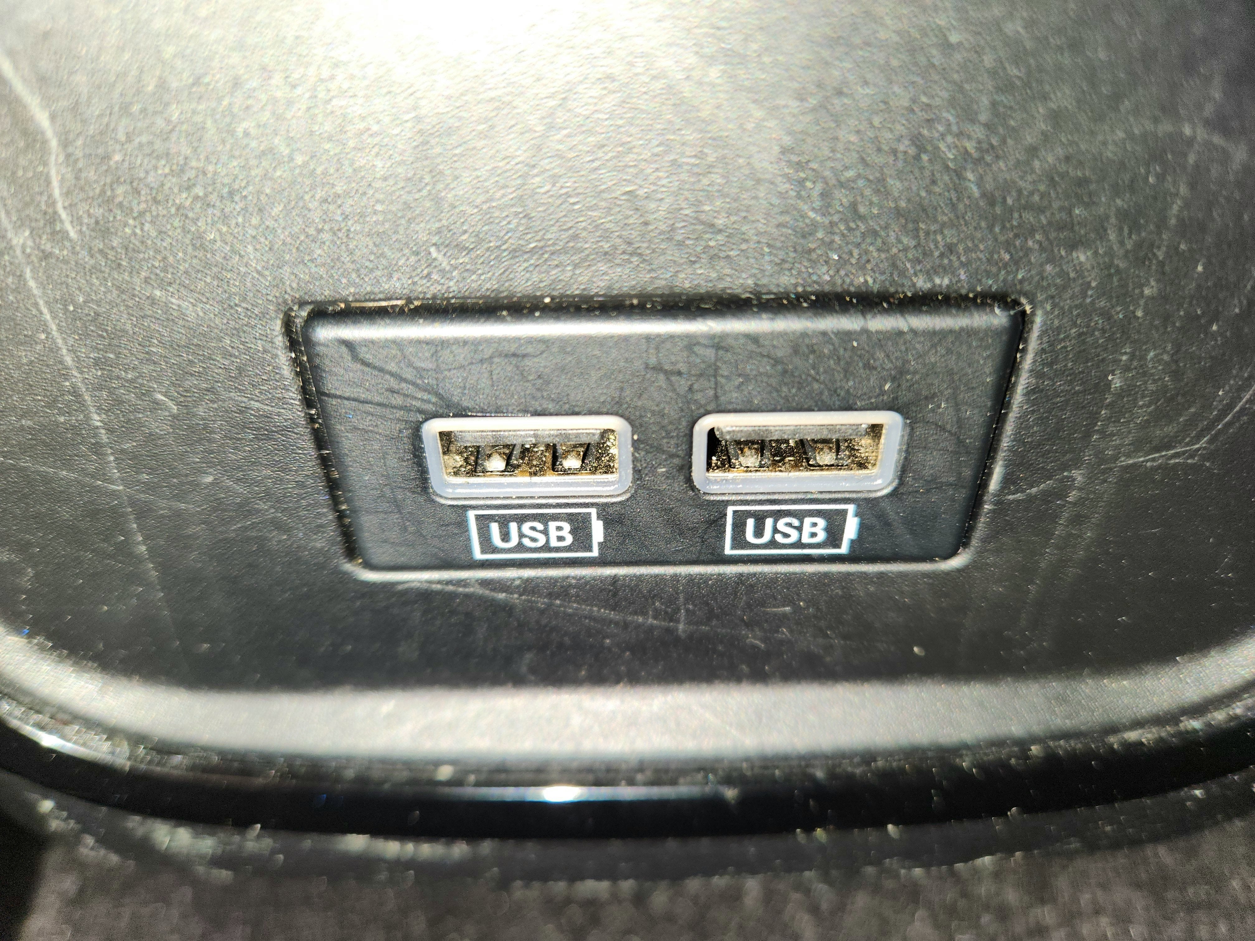 2023 Chrysler 300 300S