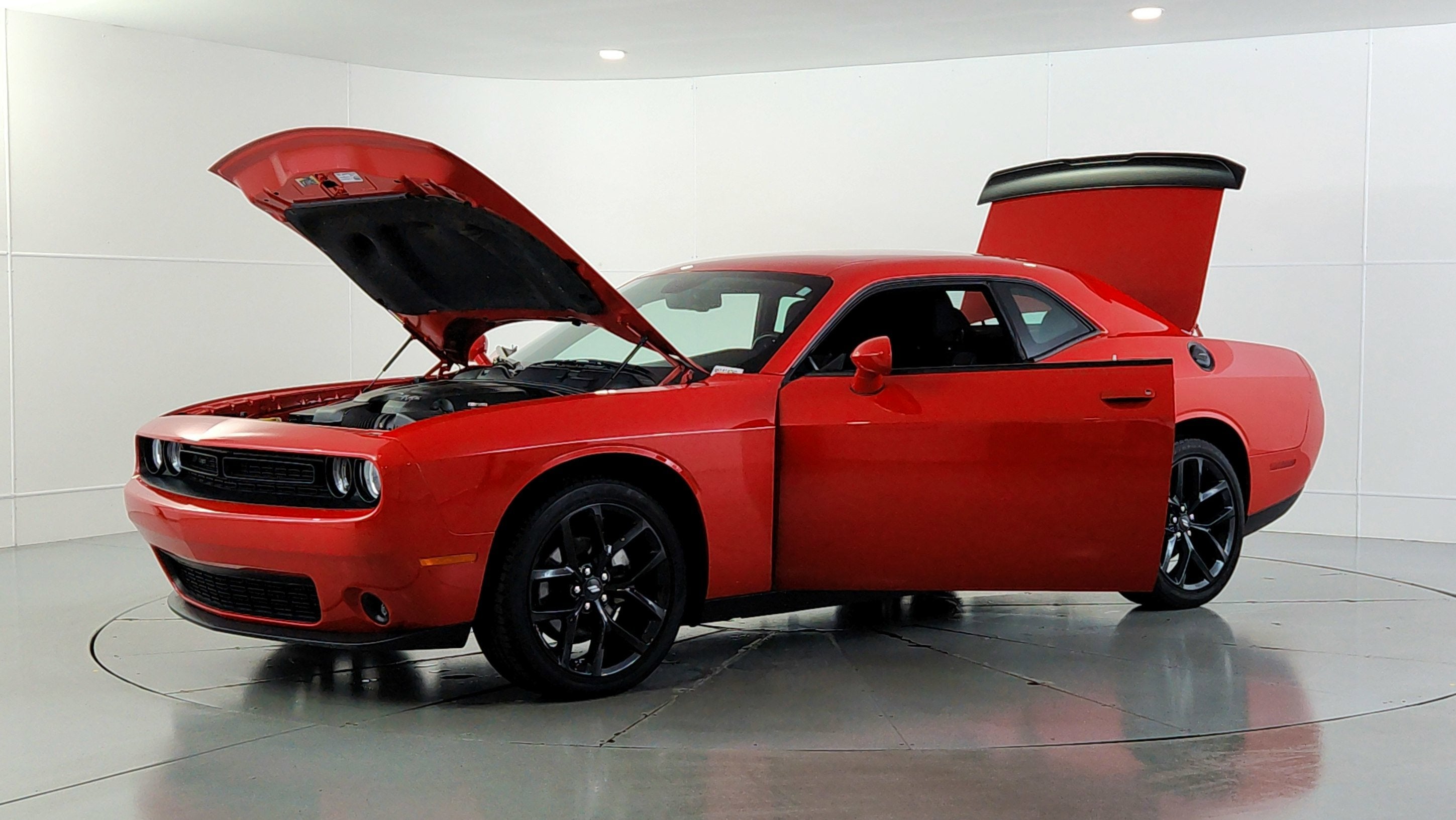 2022 Dodge Challenger SXT