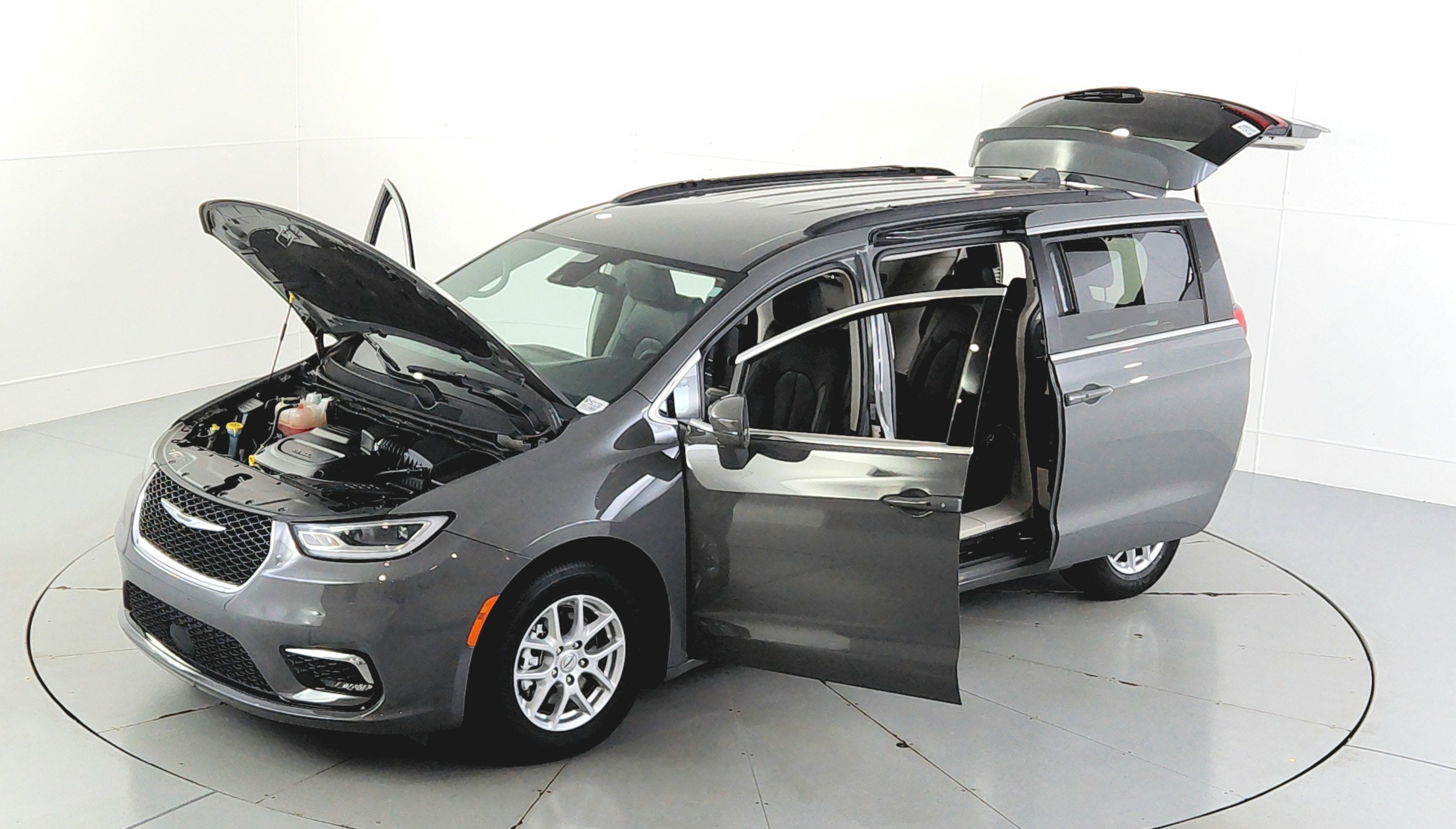 2022 Chrysler Pacifica Touring L