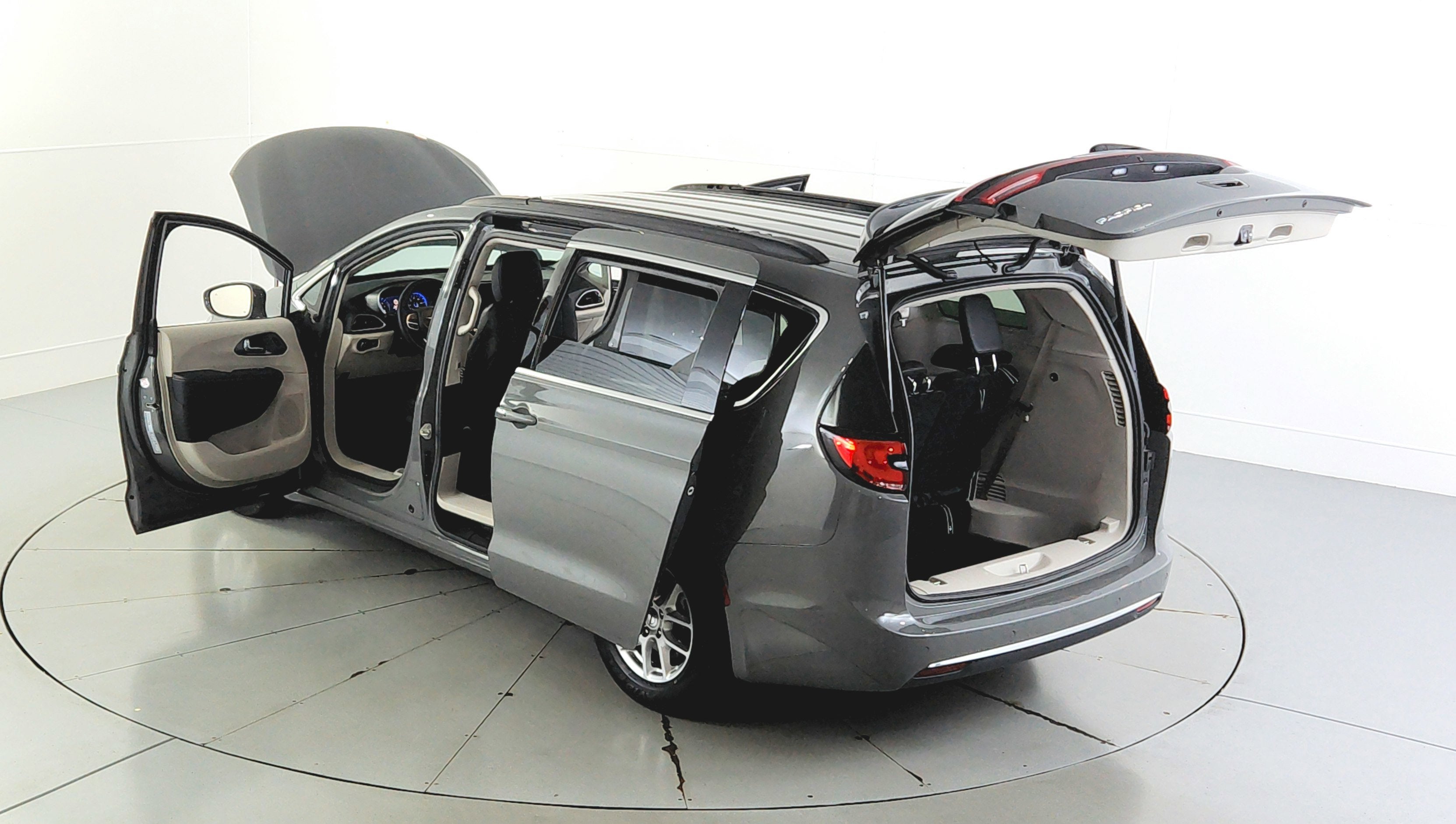 2022 Chrysler Pacifica Touring L