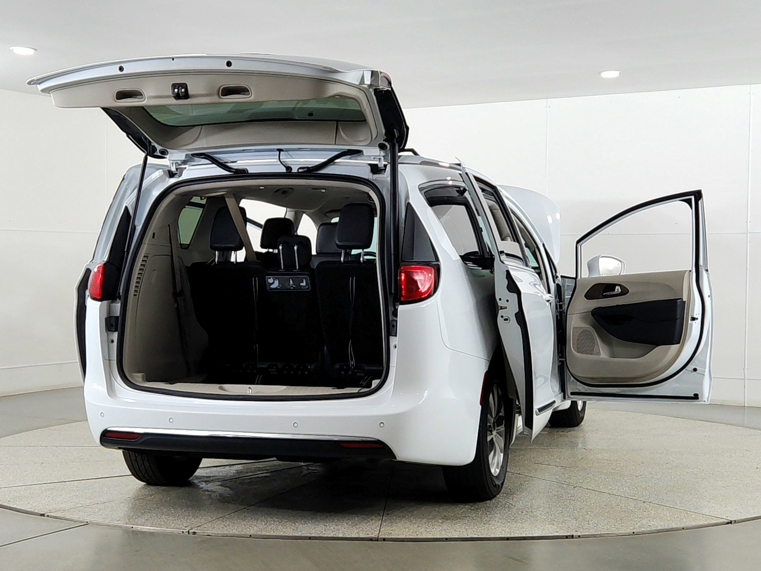 2018 Chrysler Pacifica Touring L