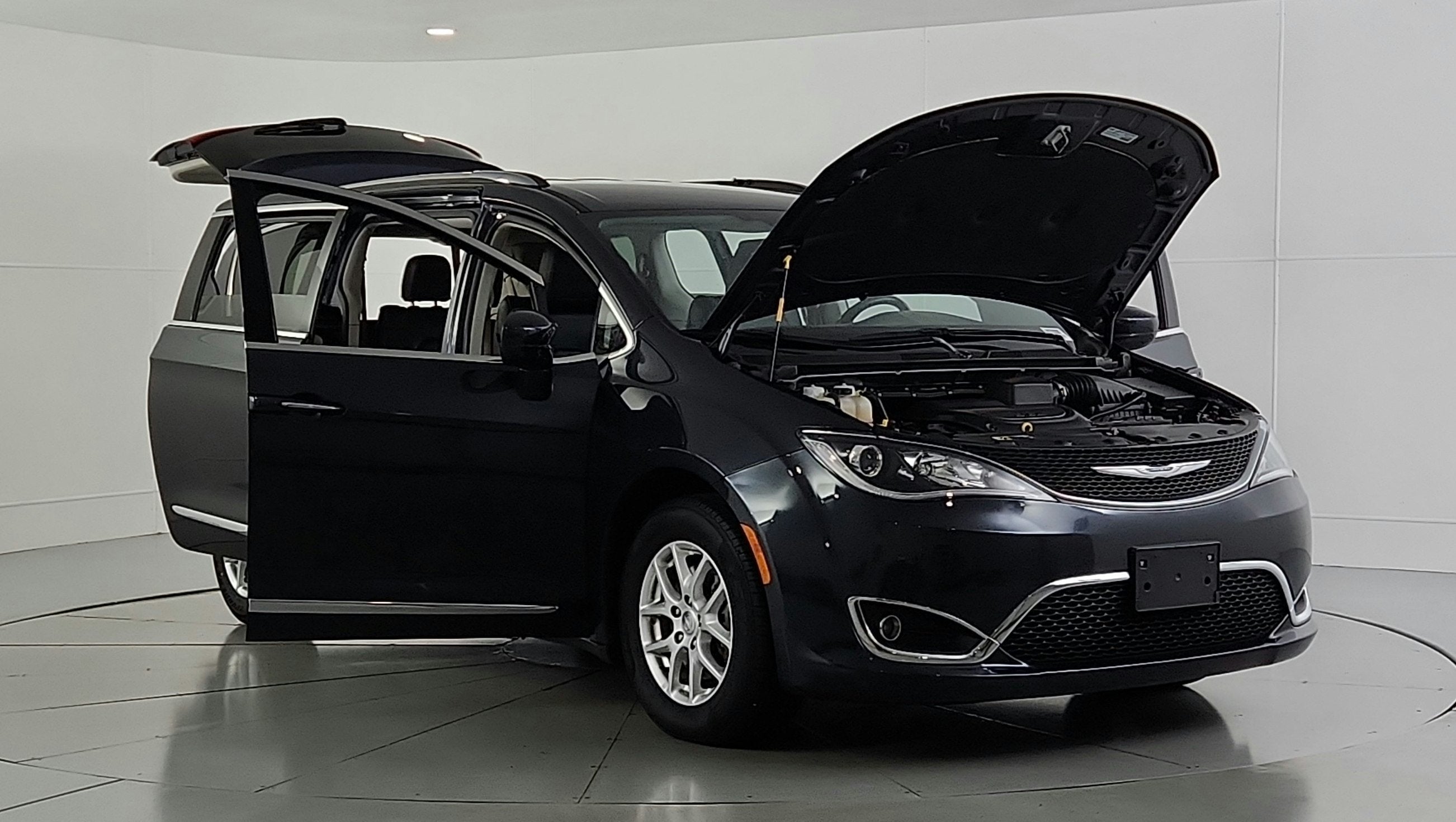 2020 Chrysler Pacifica Touring L