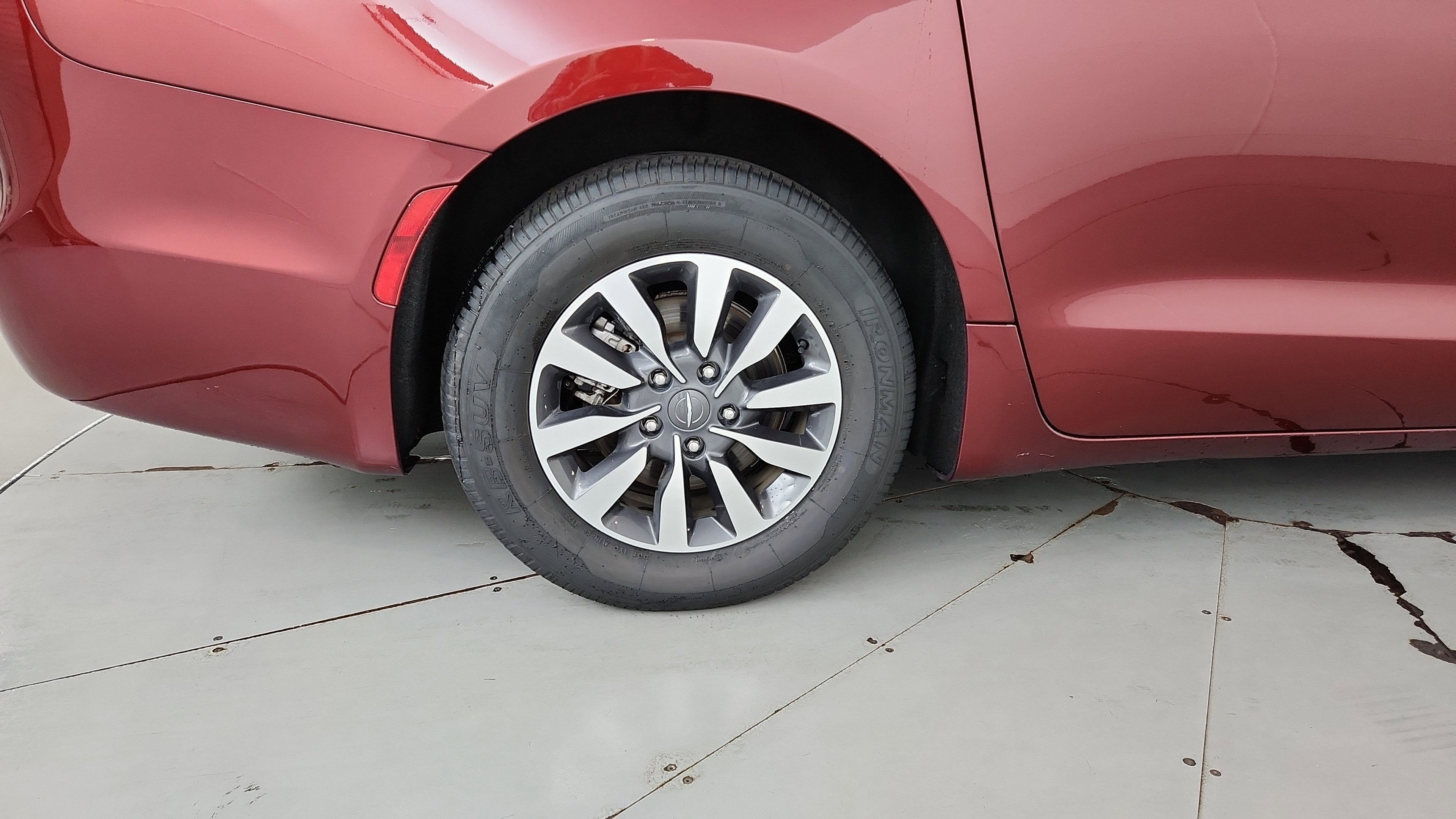 2021 Chrysler Pacifica Touring L