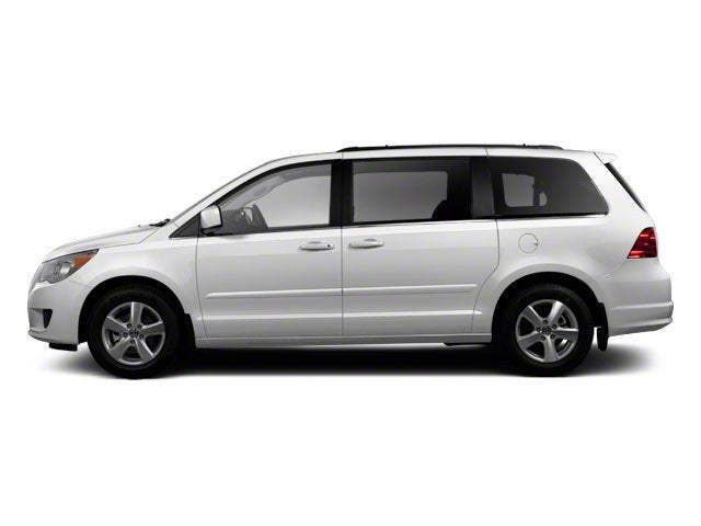 2010 Volkswagen Routan SE