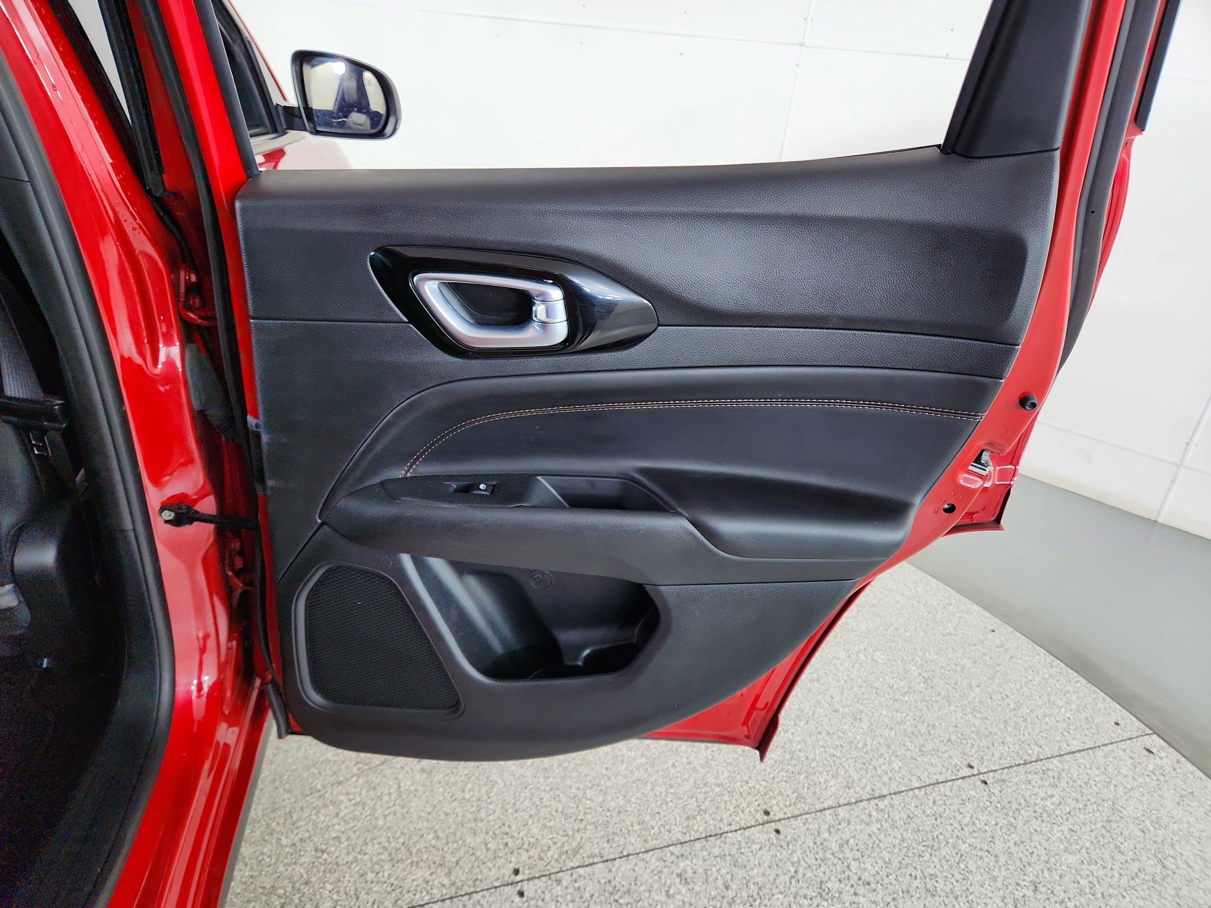 2023 Jeep Compass (RED) Edition