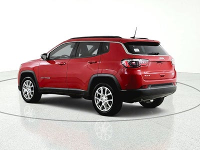 2023 Jeep Compass Latitude Lux