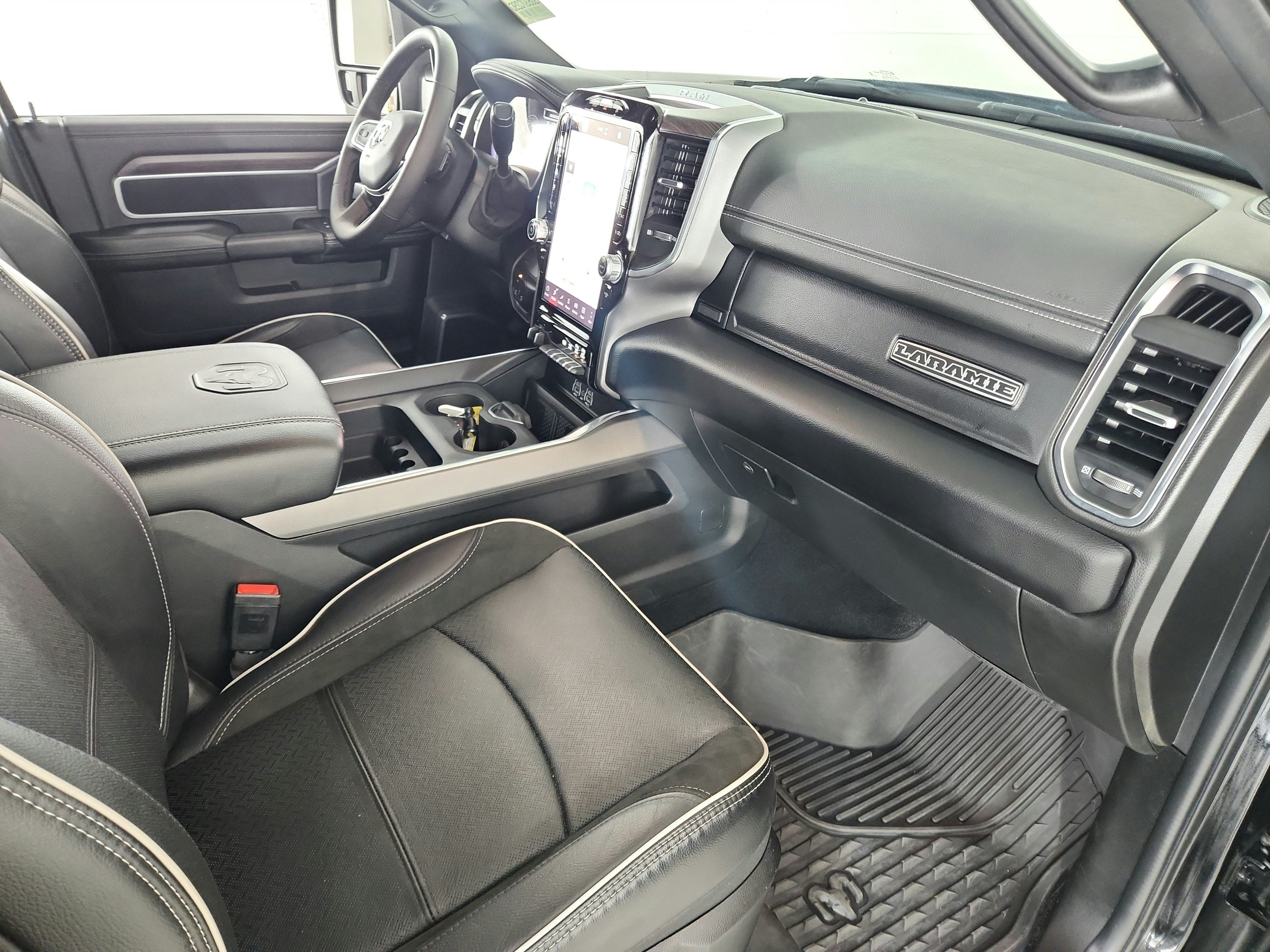 2025 RAM Ram 2500 Laramie 4x4 Crew Cab 6'4" Box