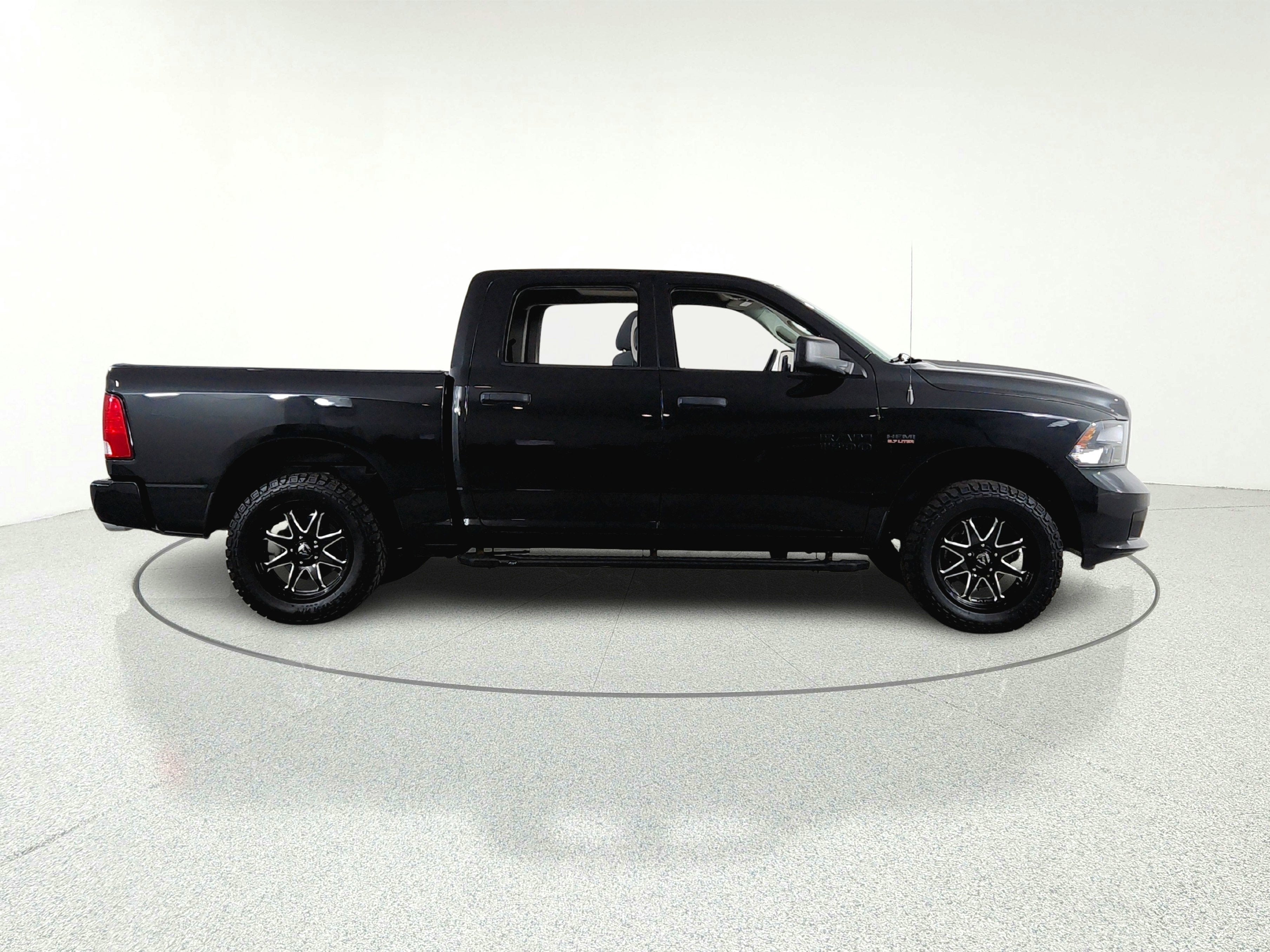 2017 RAM 1500 Express