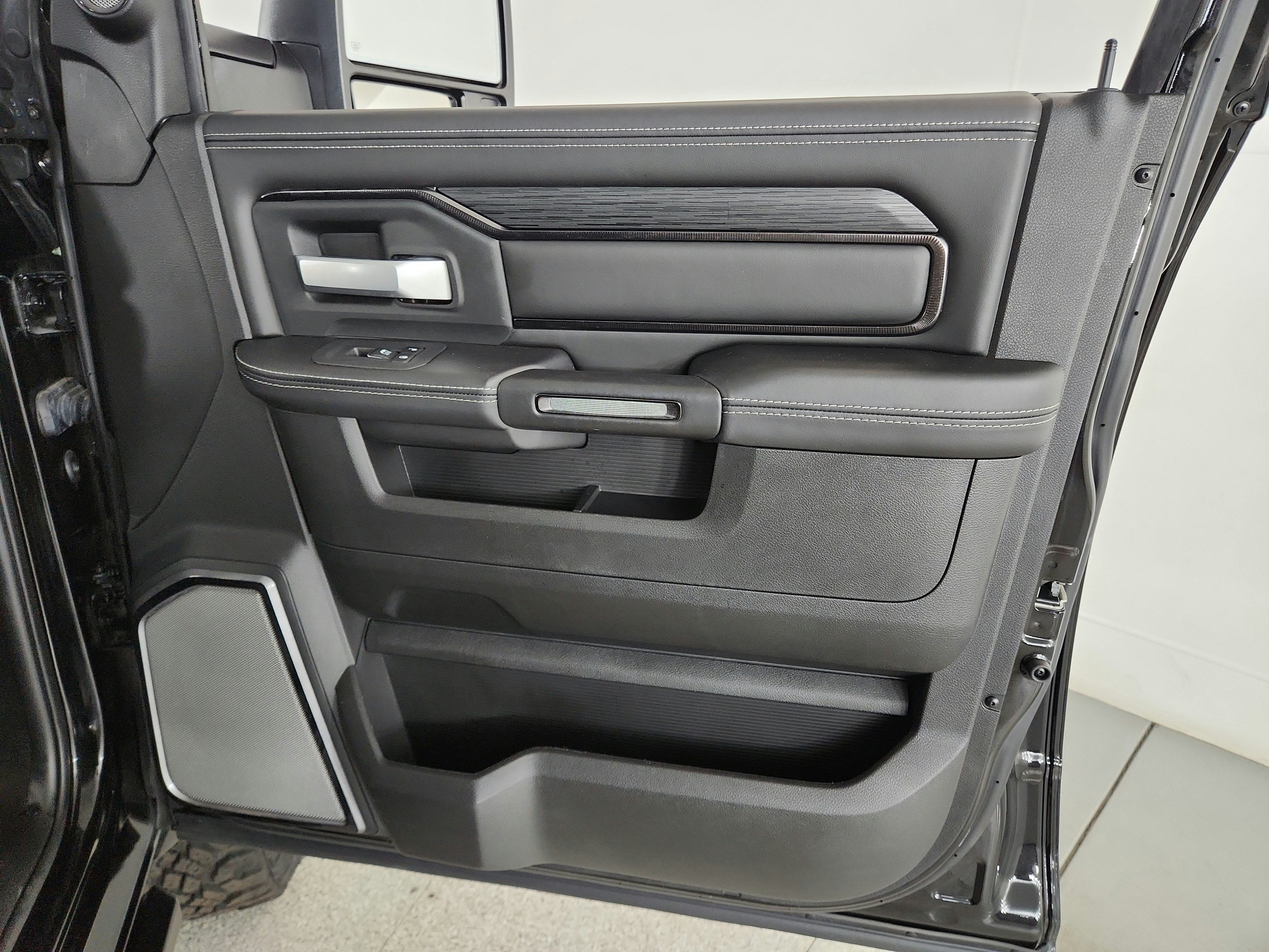 2025 RAM Ram 2500 Power Wagon 4x4 Crew Cab 6'4" Box