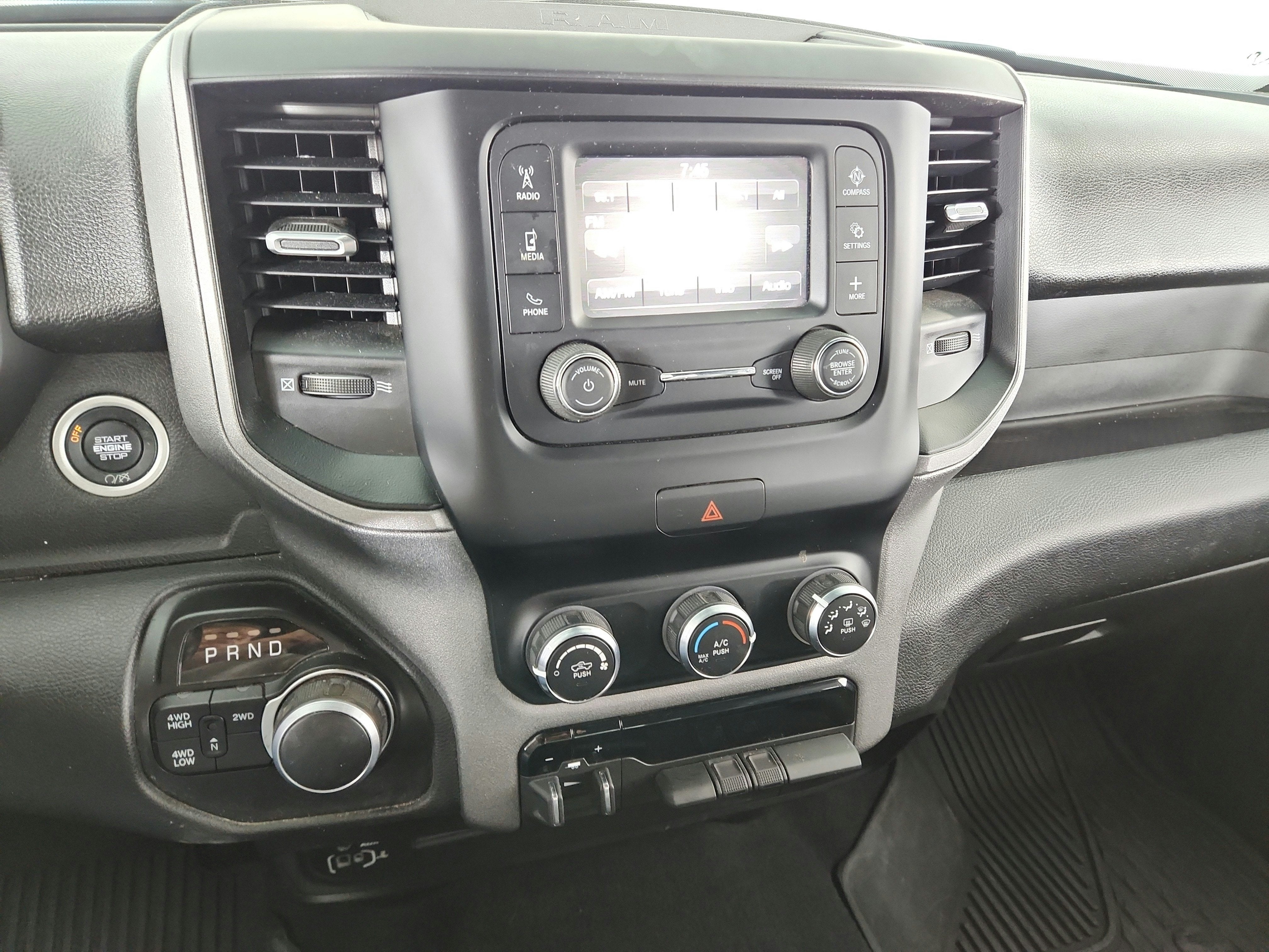 2024 RAM Ram 2500 Tradesman 4x4 Crew Cab 6'4" Box