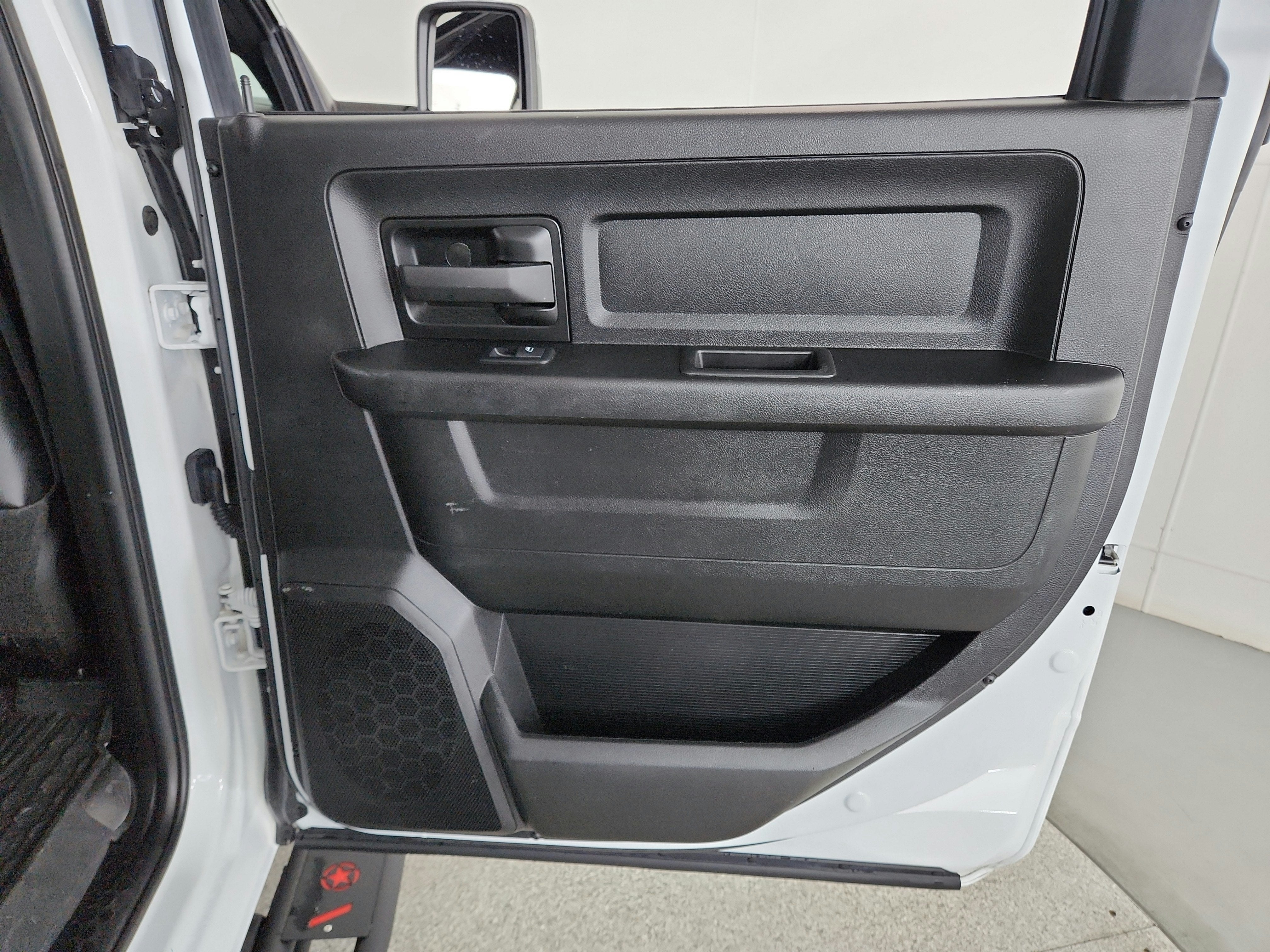 2024 RAM Ram 2500 Tradesman 4x4 Crew Cab 6'4" Box