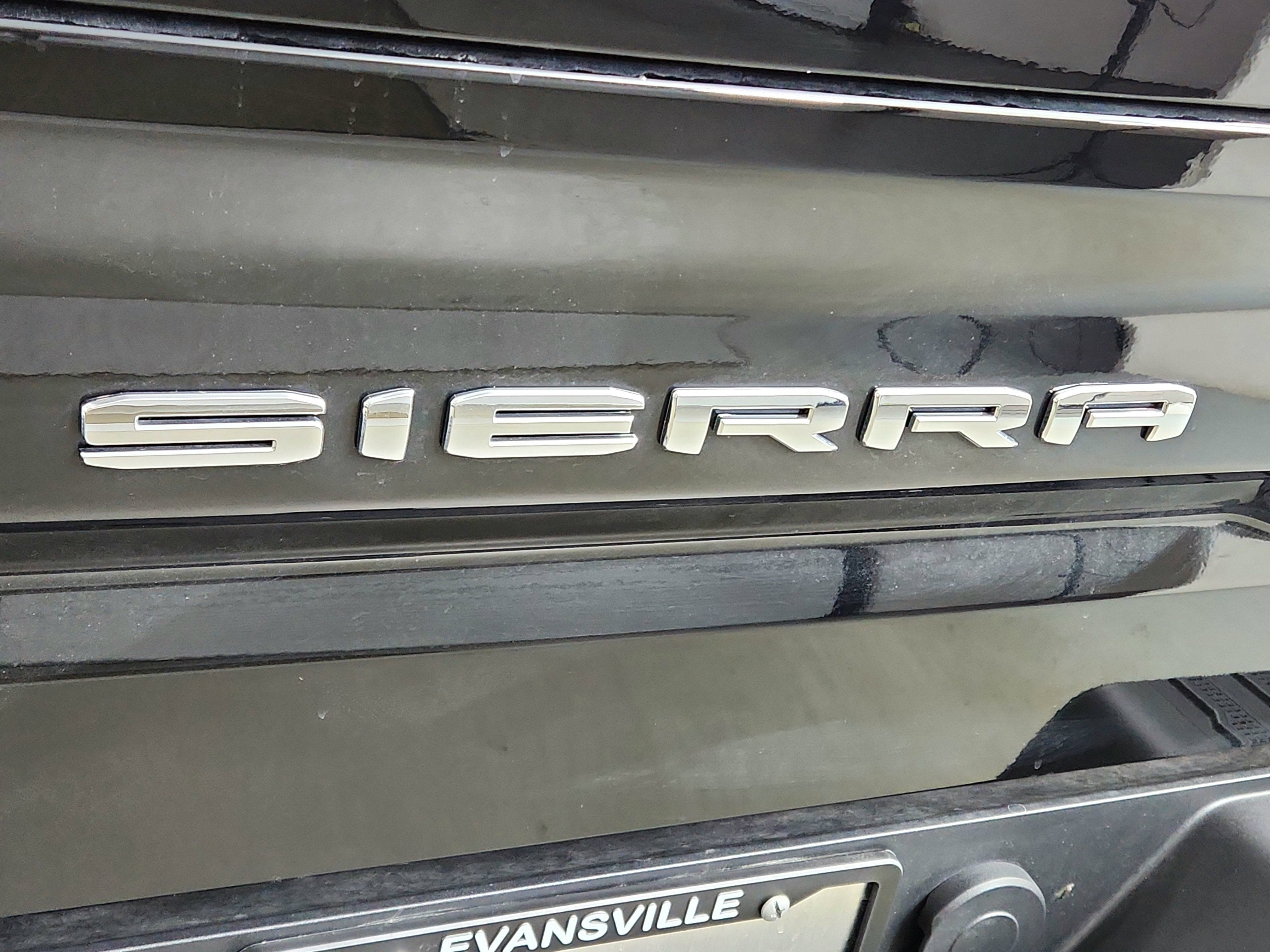 2025 GMC Sierra 1500 AT4