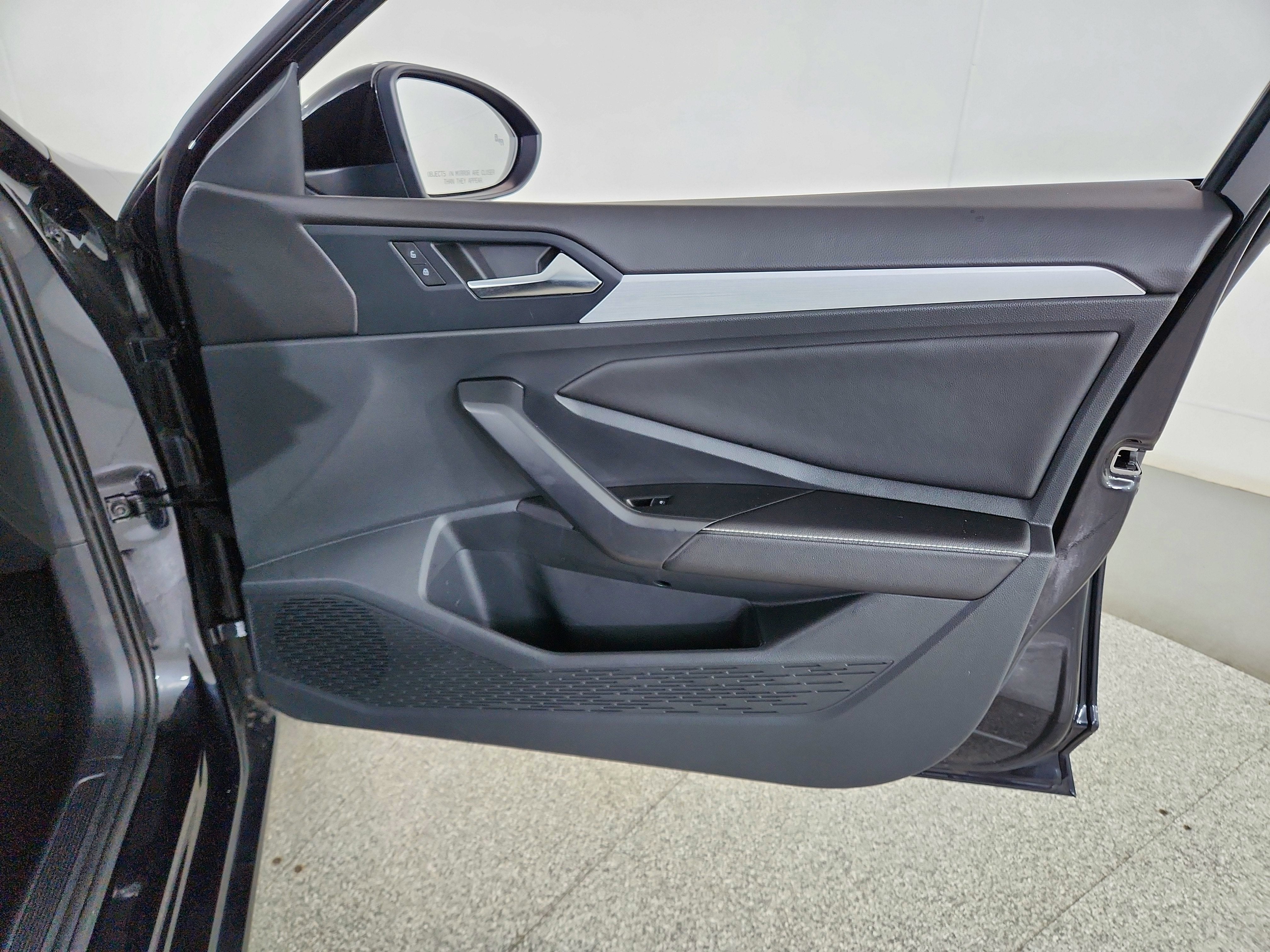 2025 Volkswagen Jetta S