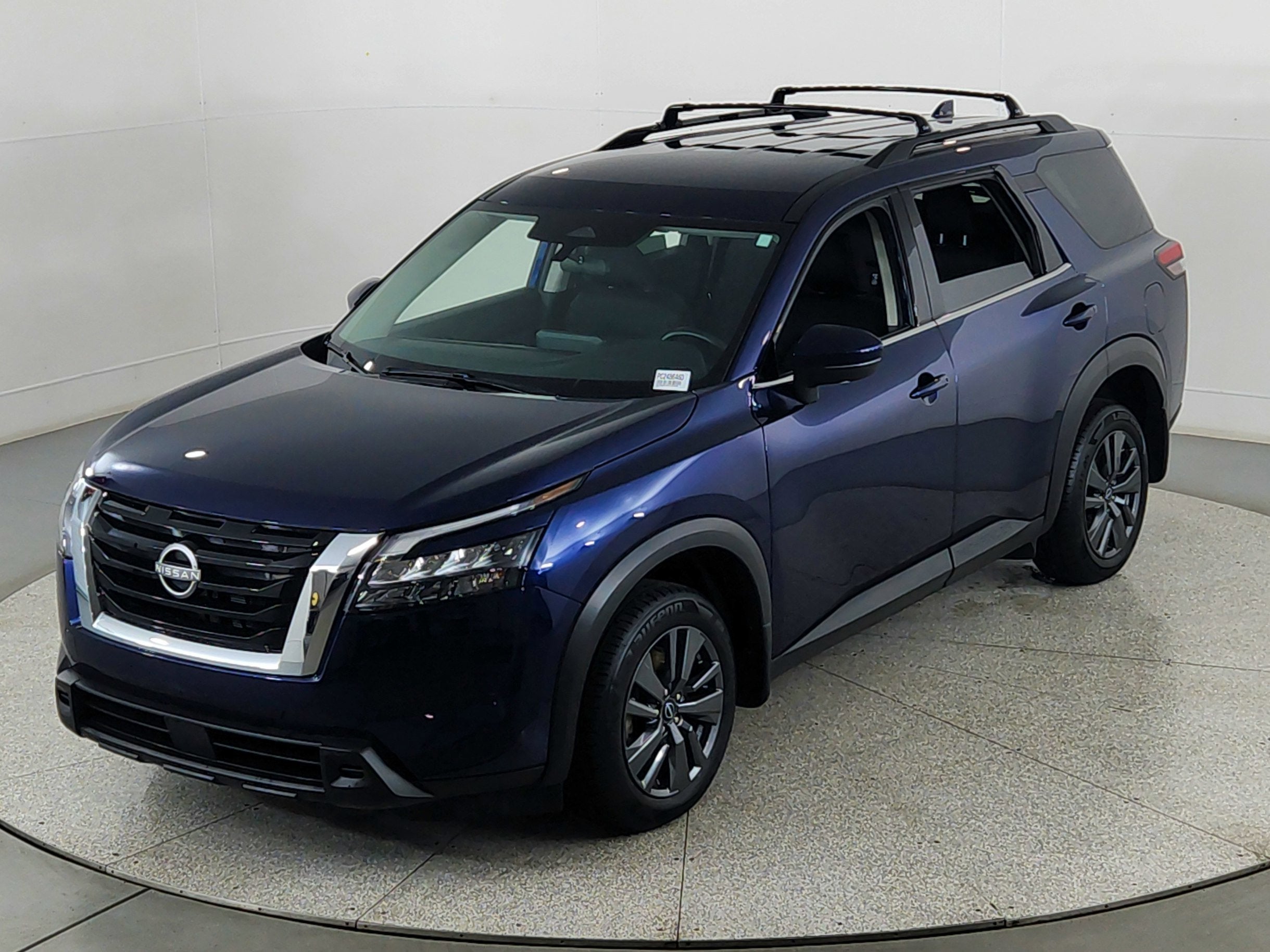 2023 Nissan Pathfinder SV