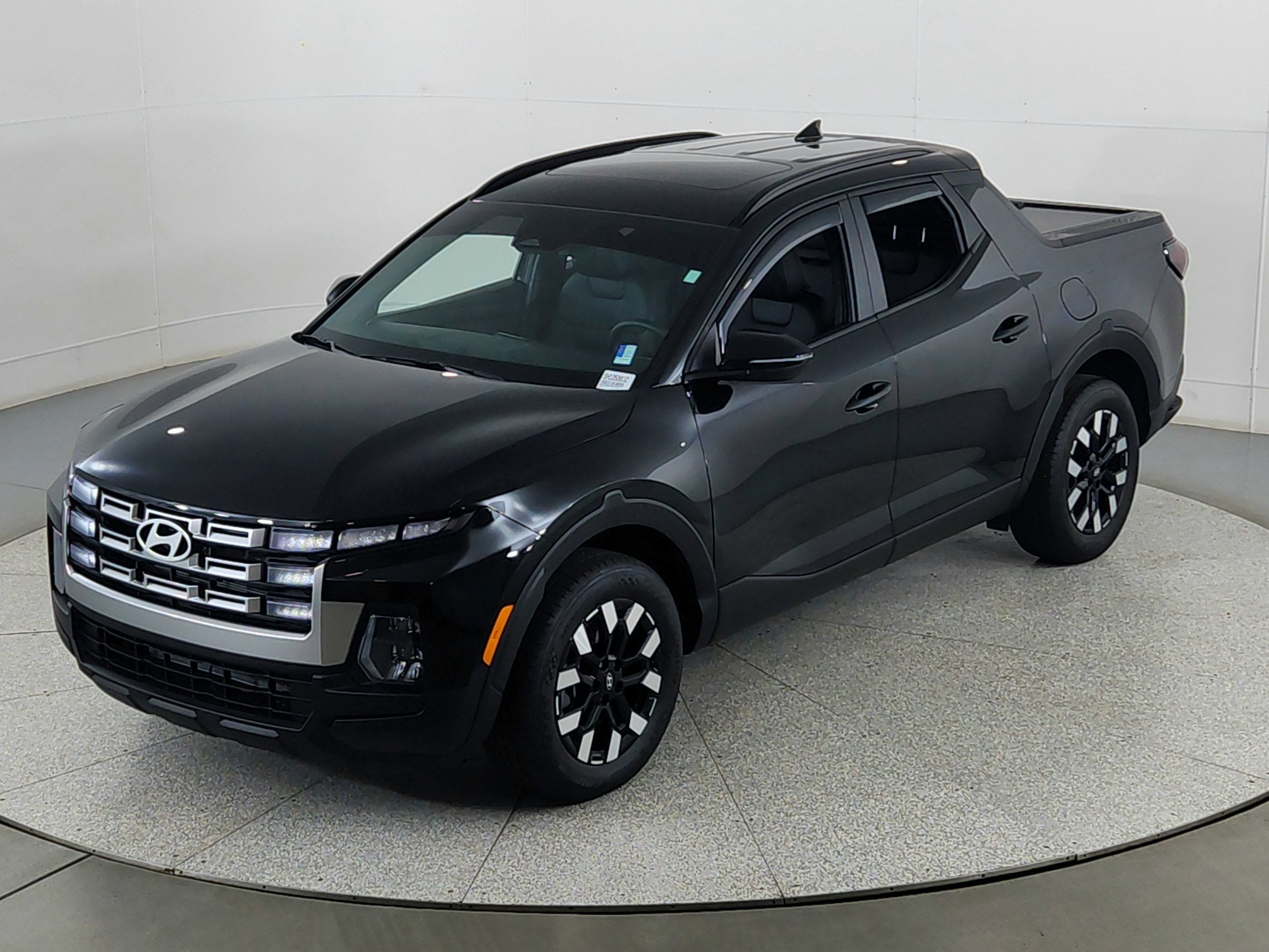 2025 Hyundai Santa Cruz SEL Activity