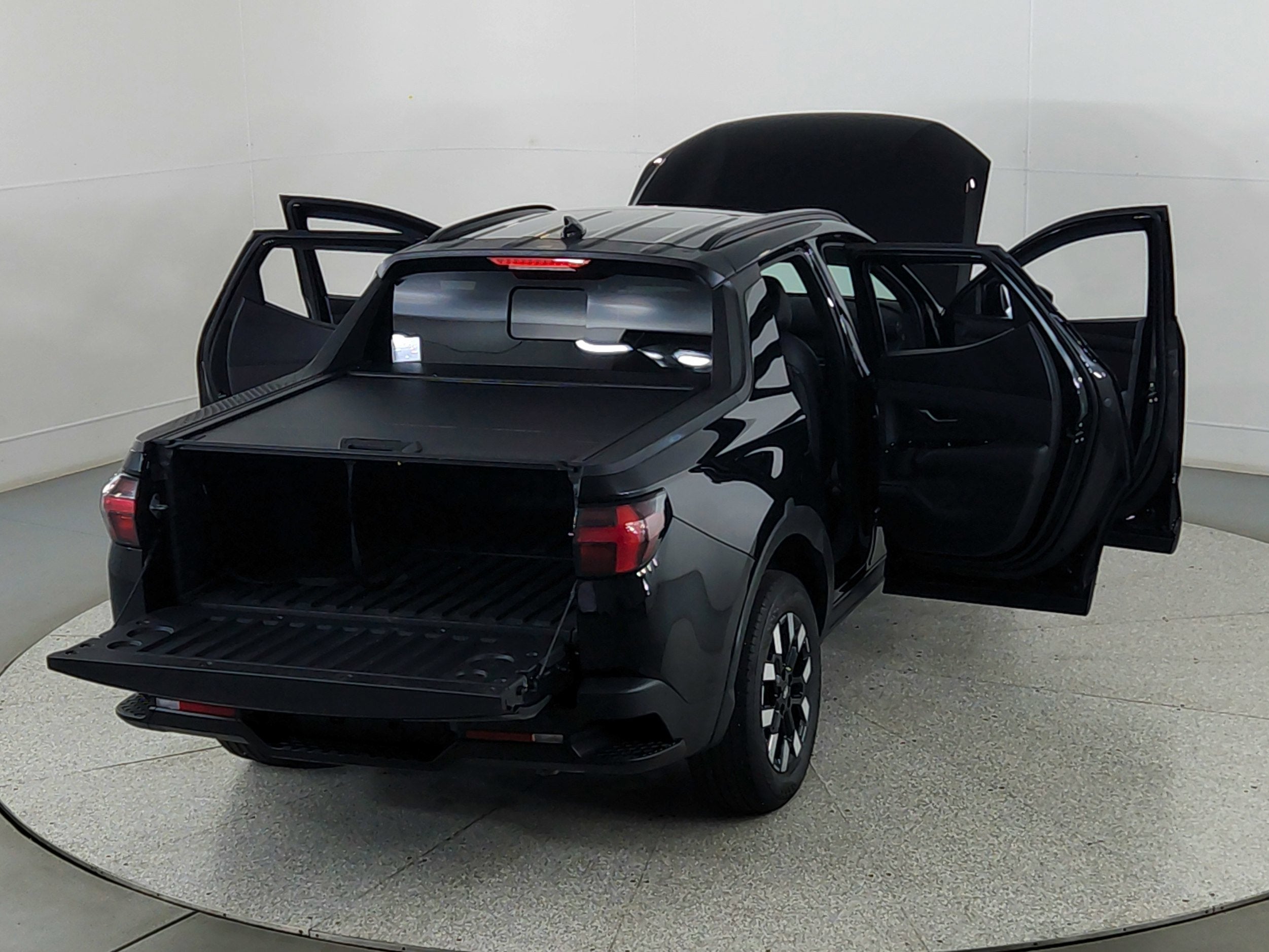 2025 Hyundai Santa Cruz SEL Activity