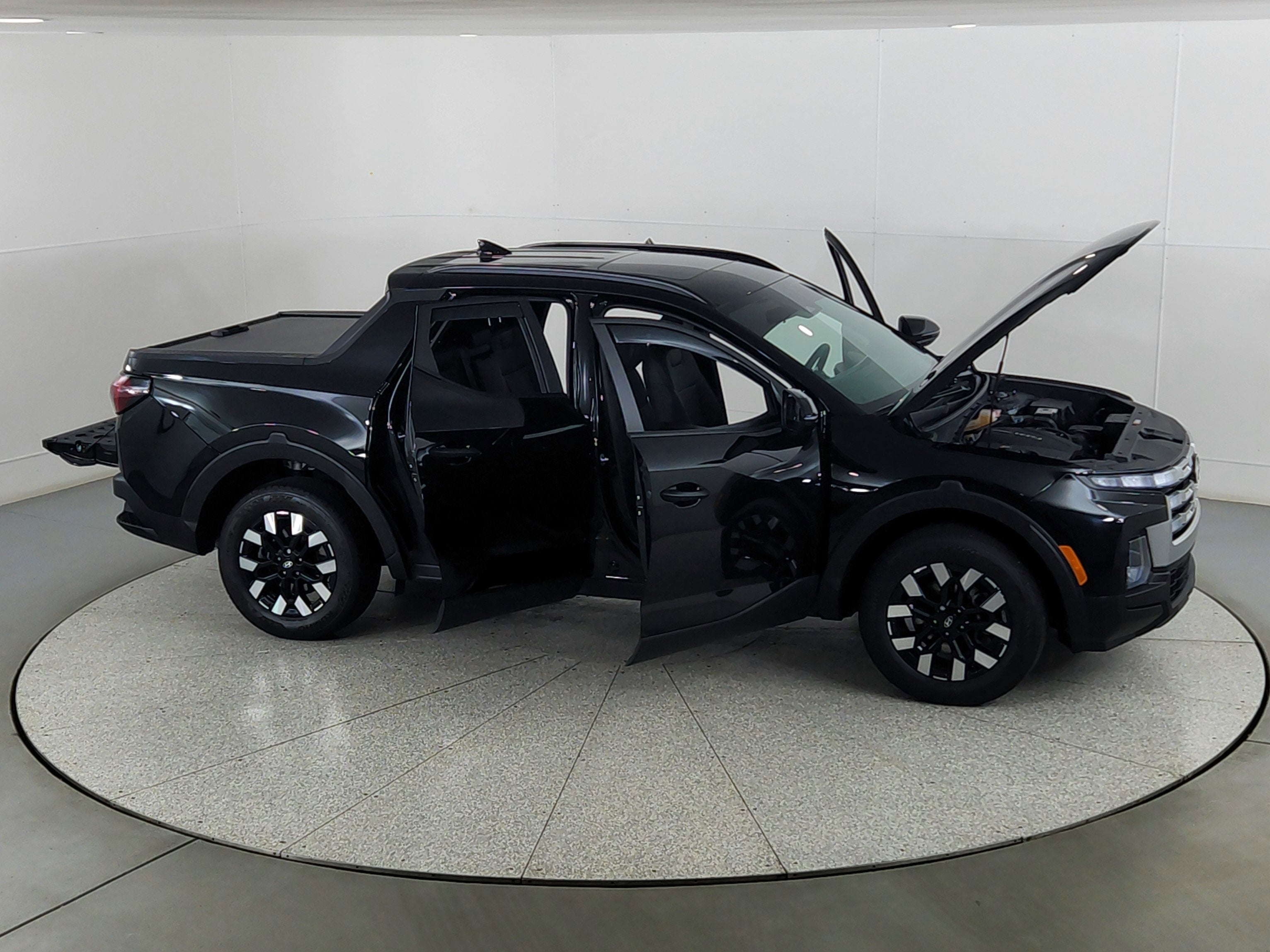 2025 Hyundai Santa Cruz SEL Activity