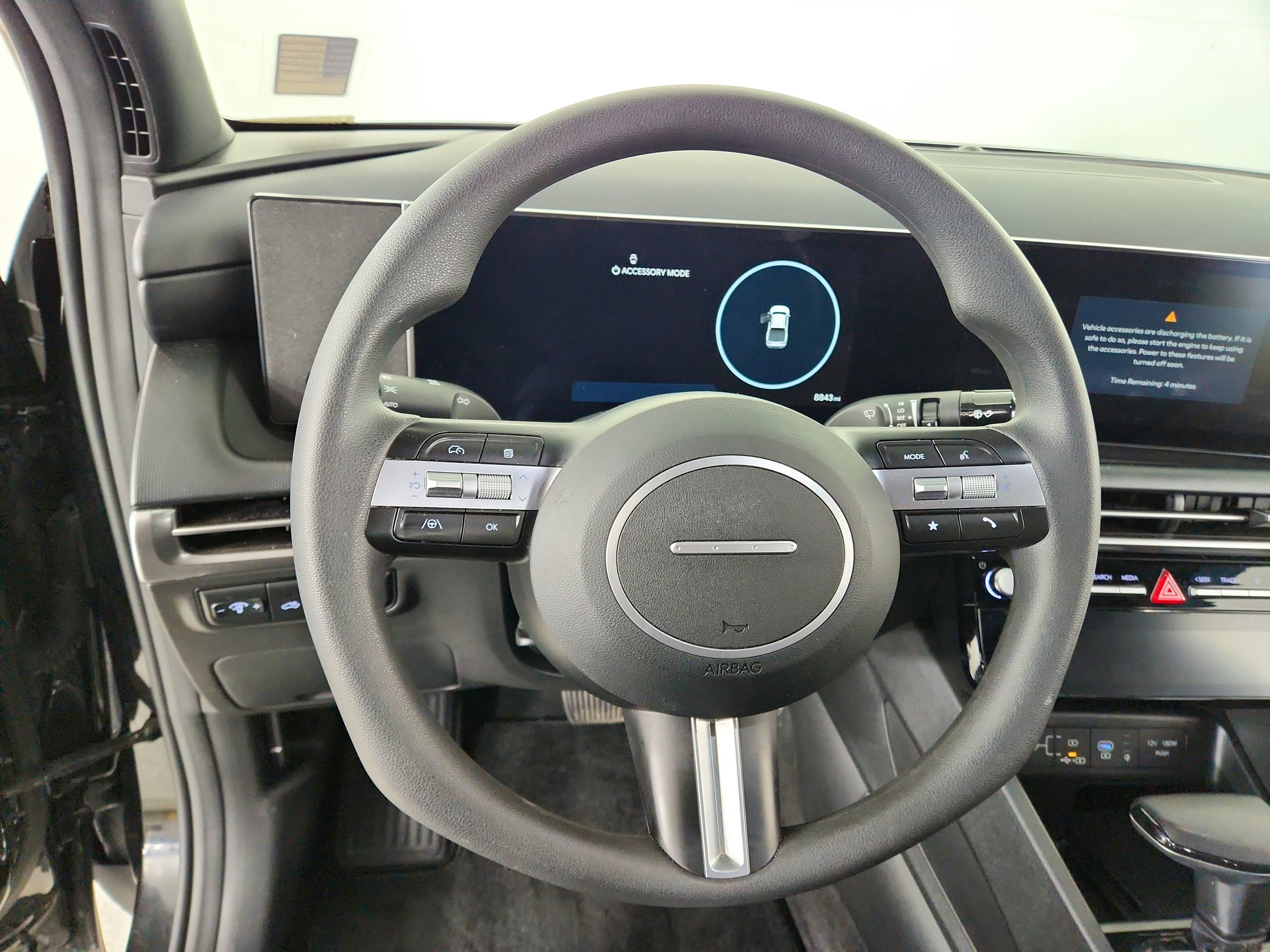 2025 Hyundai Santa Cruz SEL Activity