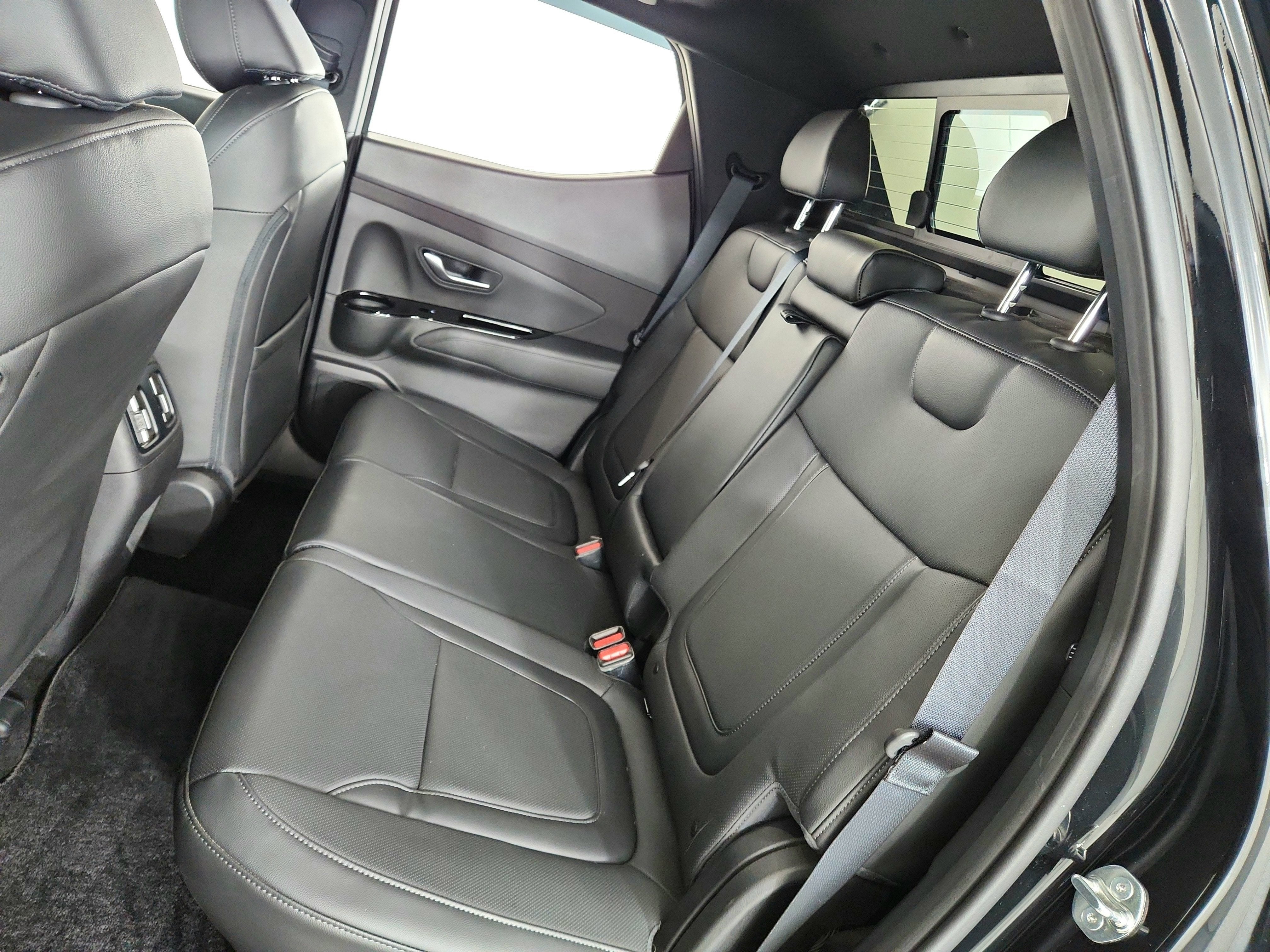 2025 Hyundai Santa Cruz SEL Activity