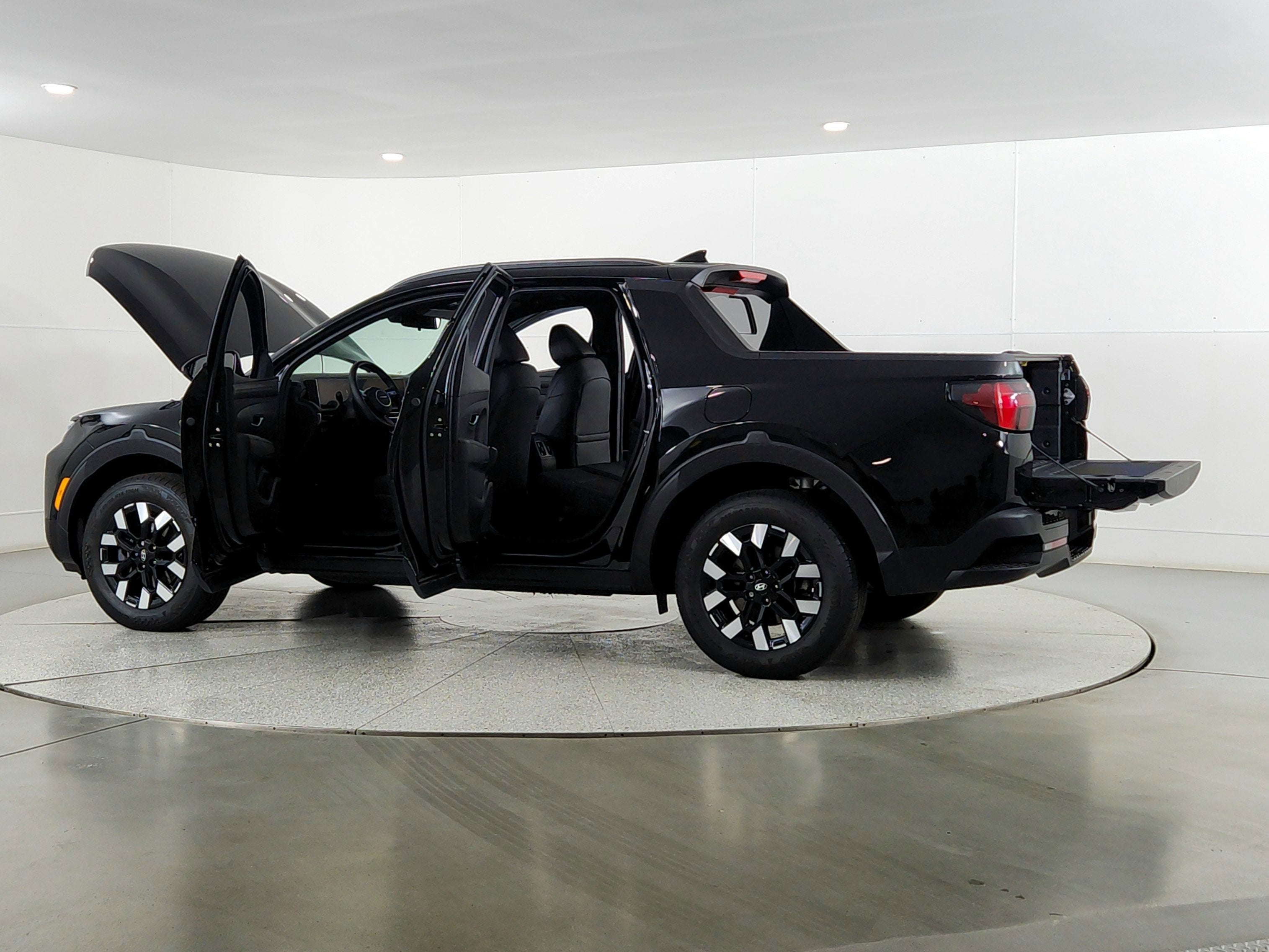 2025 Hyundai Santa Cruz SEL Activity