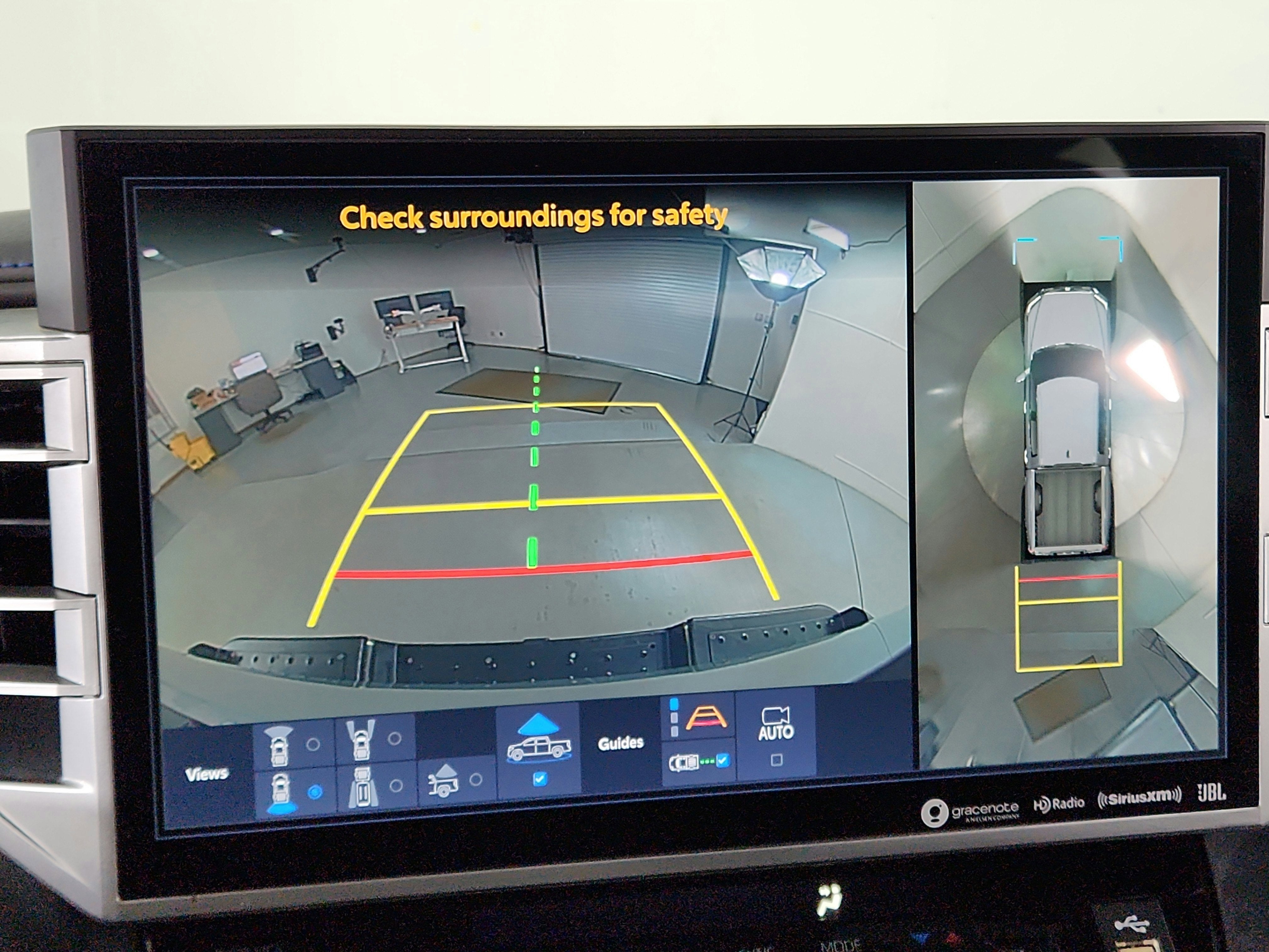 2022 Toyota Tundra Platinum