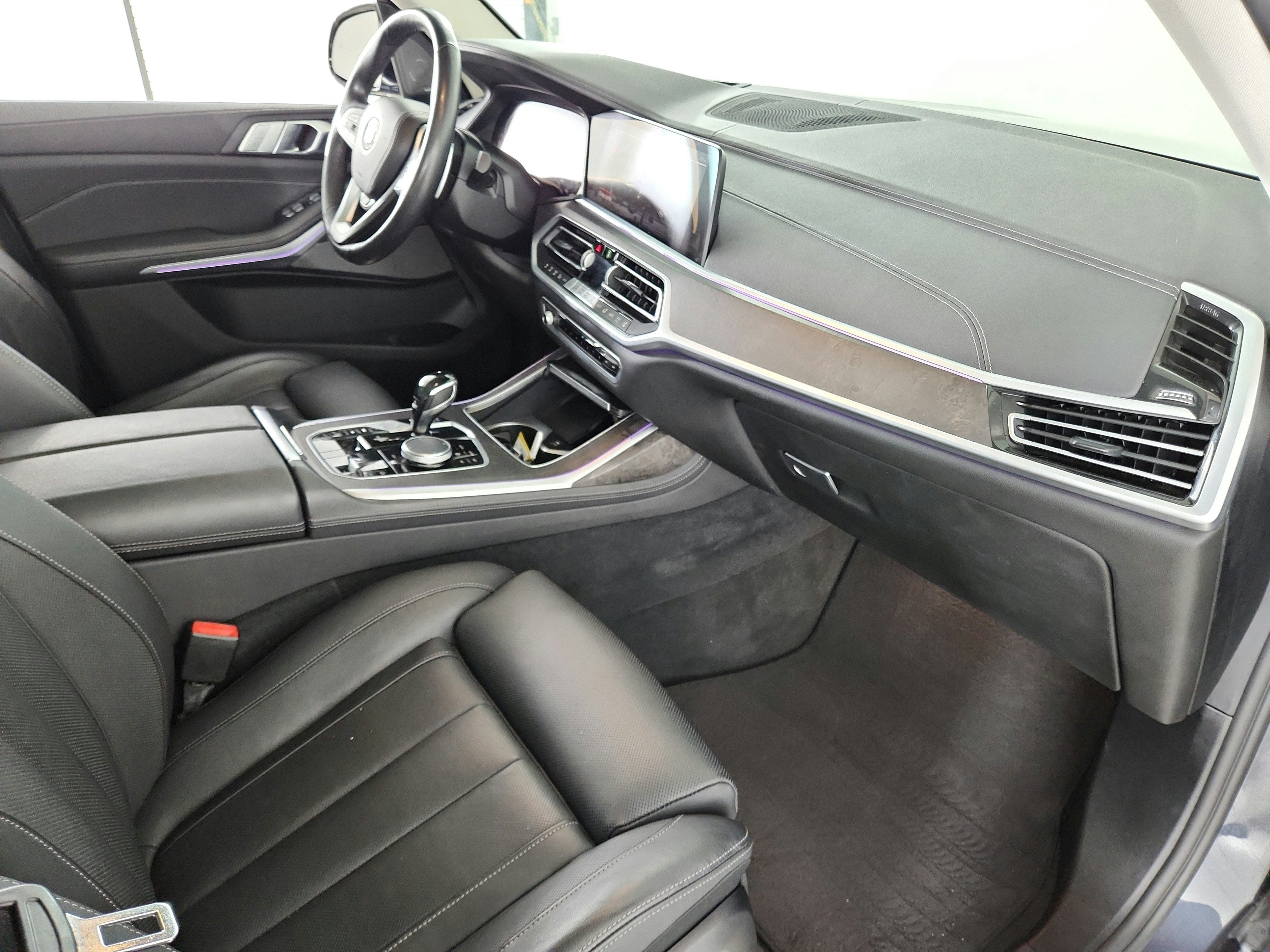 2021 BMW X7 xDrive40i