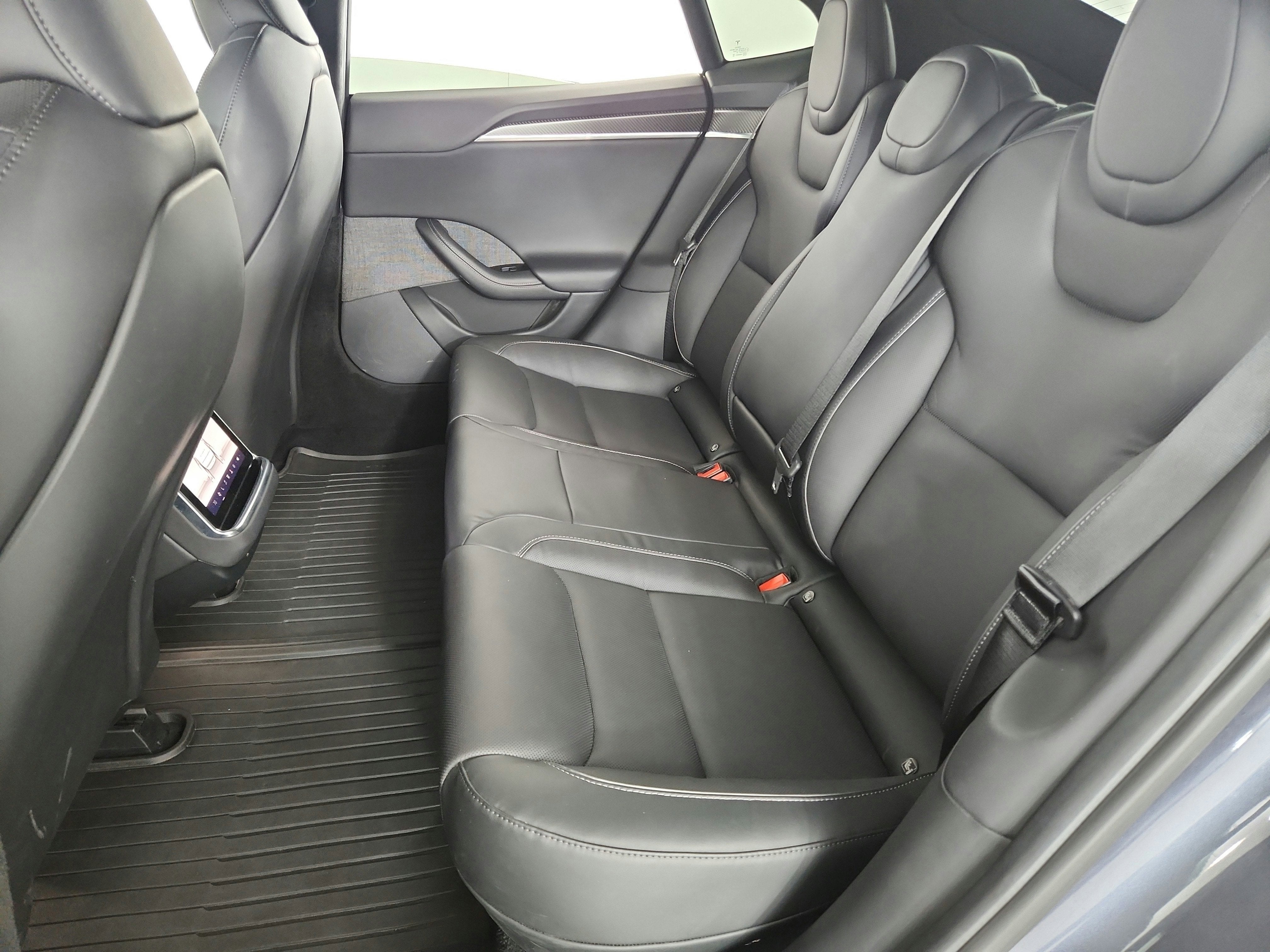 2021 Tesla Model S Plaid