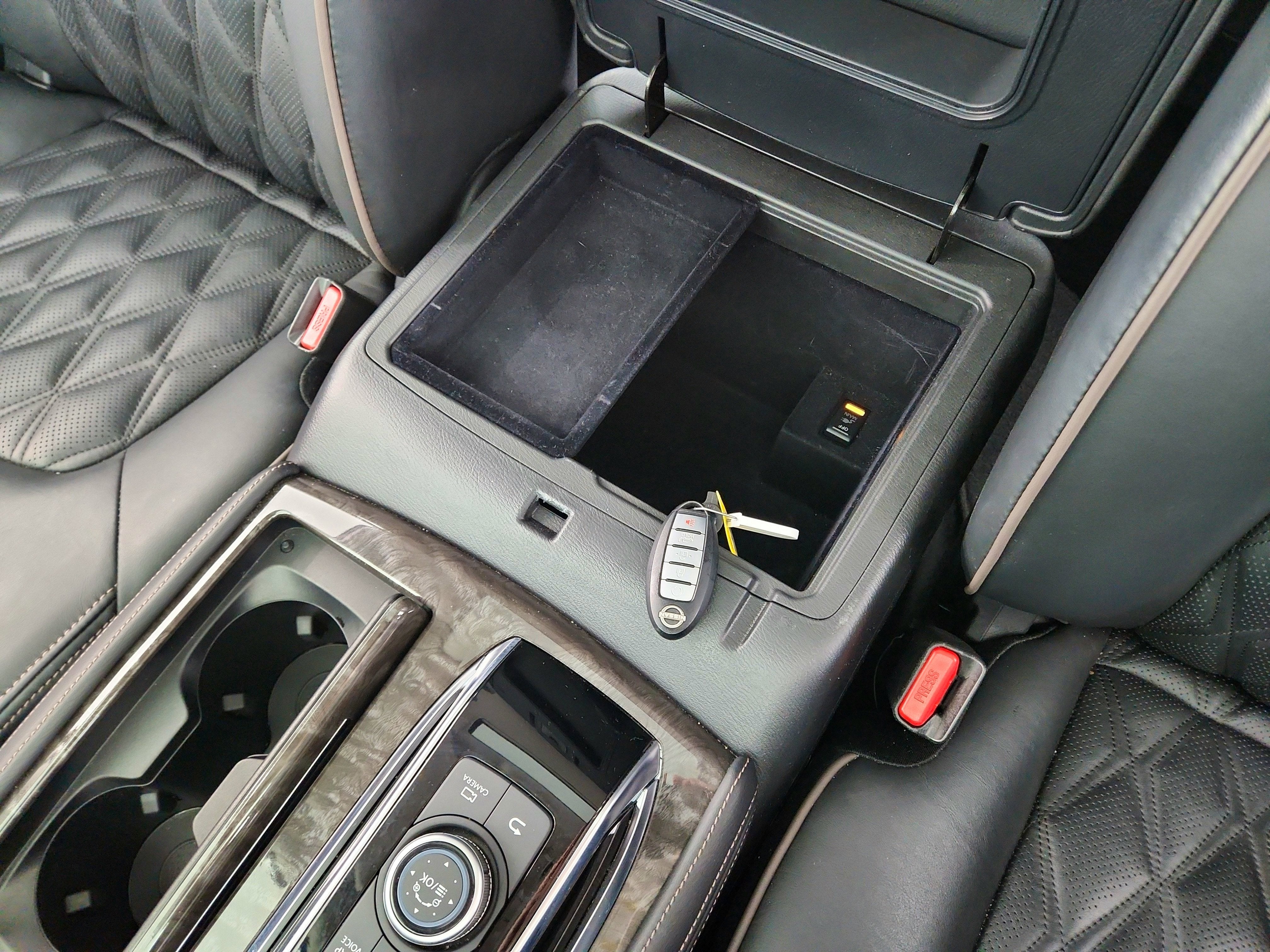 2024 Nissan Armada Platinum