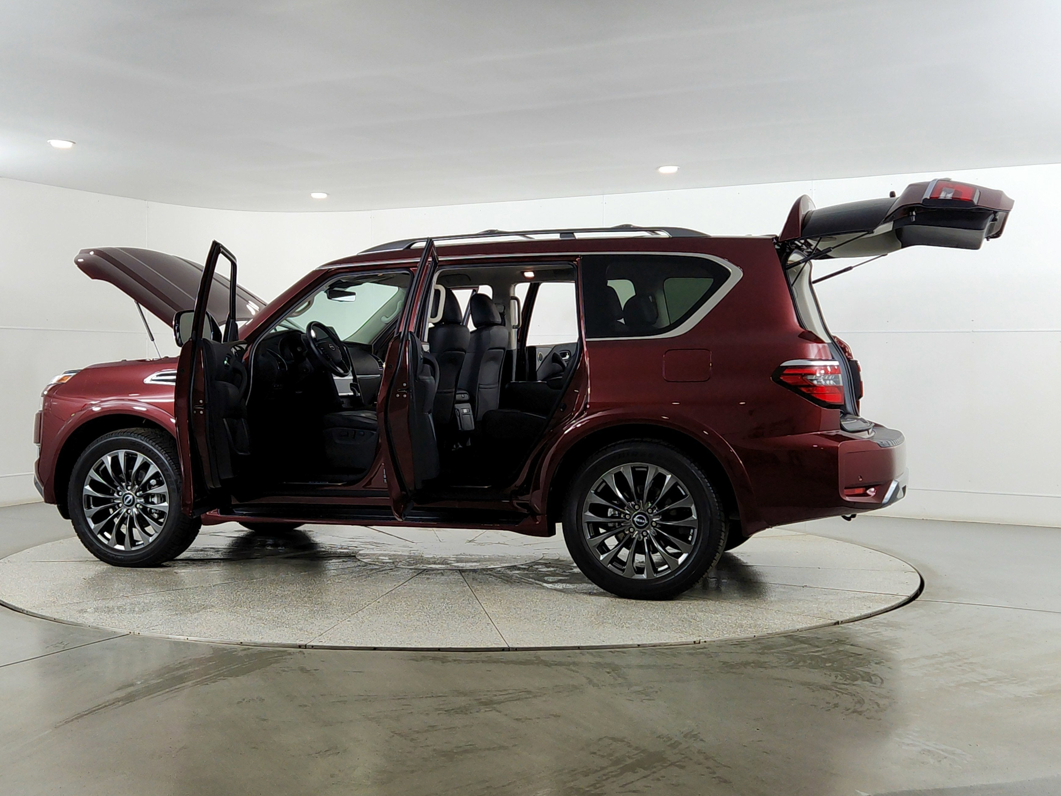 2024 Nissan Armada Platinum
