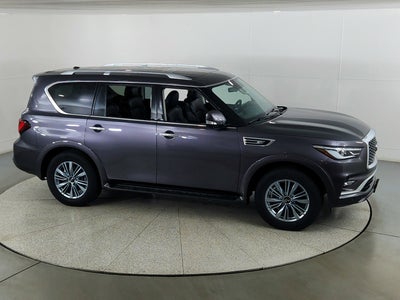 2024 INFINITI QX80 LUXE