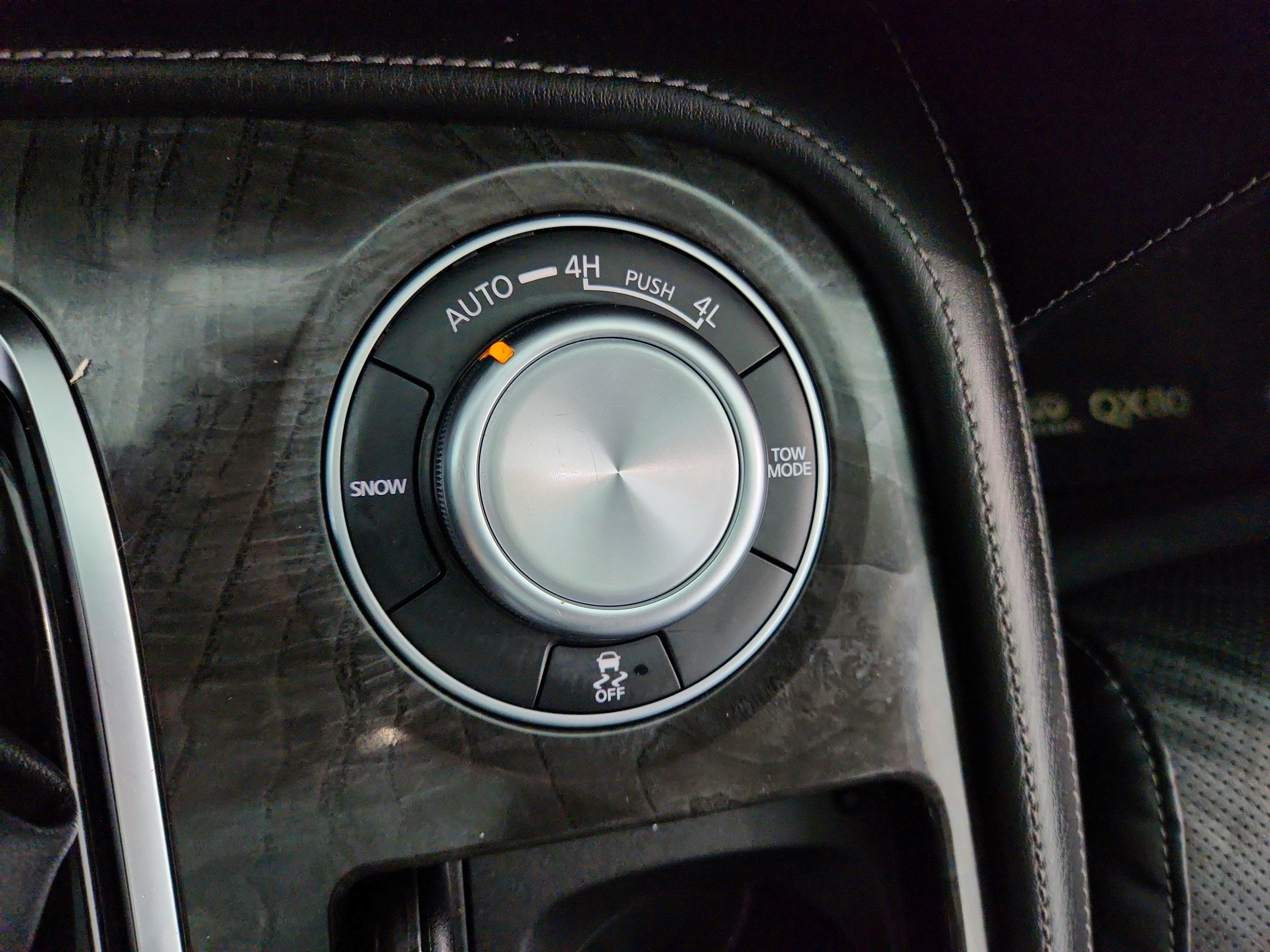 2024 INFINITI QX80 LUXE